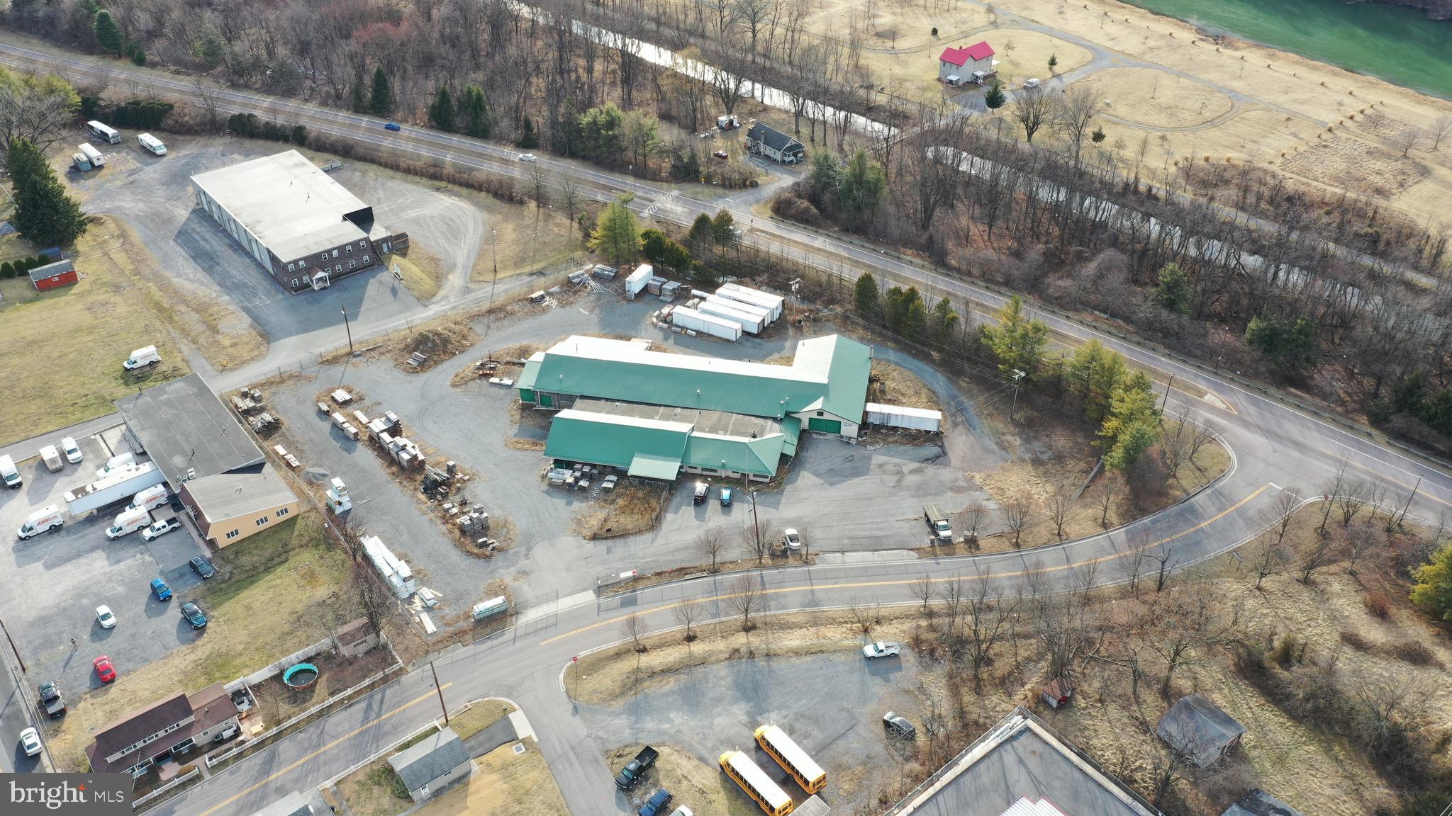 SOUTH END - Commercial Sale