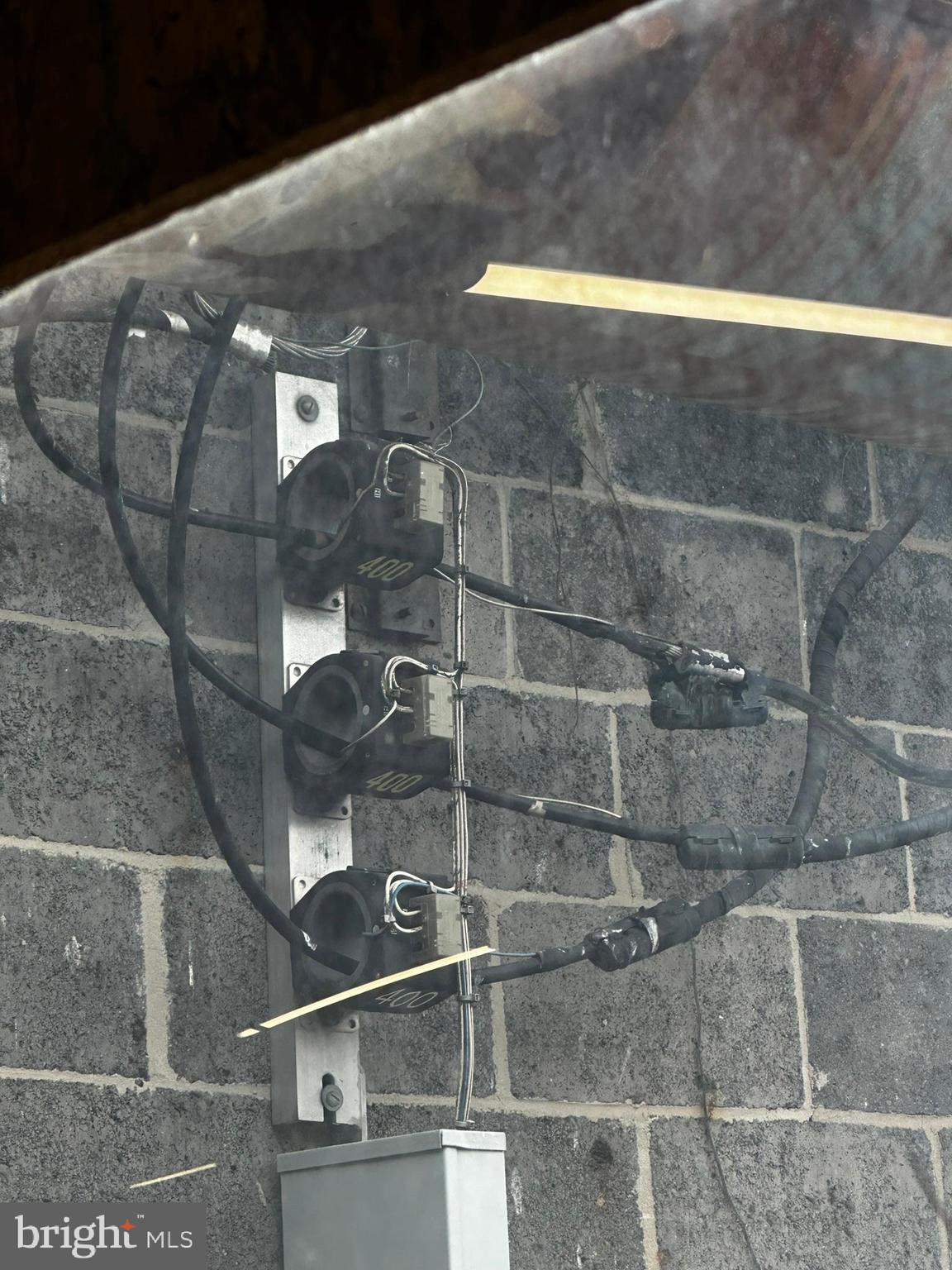 SOUTH END - Commercial Sale