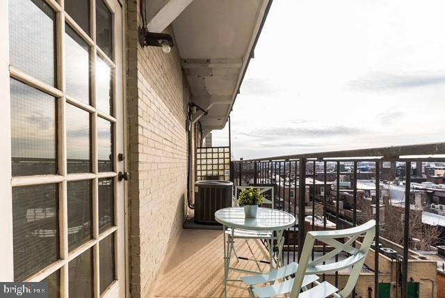 RITTENHOUSE SQUARE - Residential