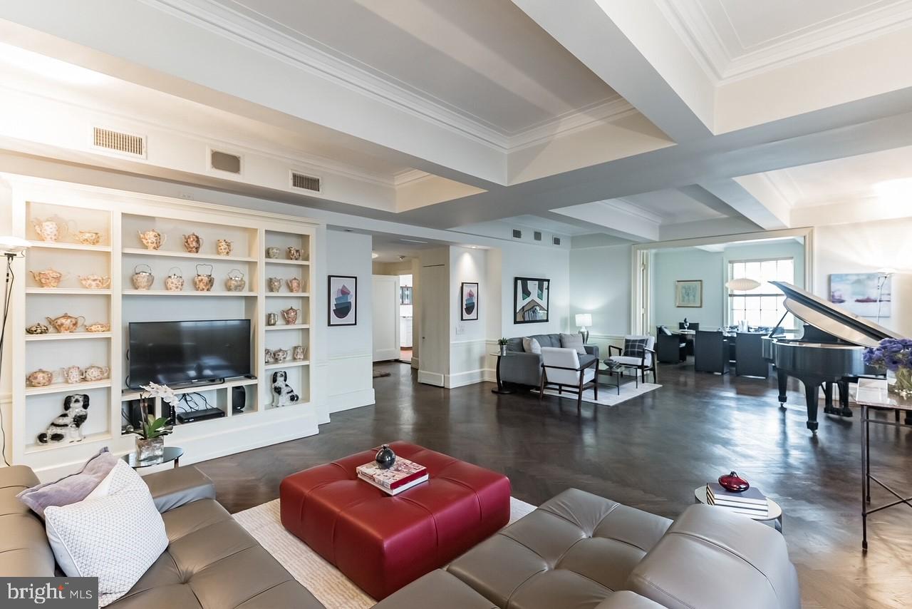 RITTENHOUSE SQUARE - Residential