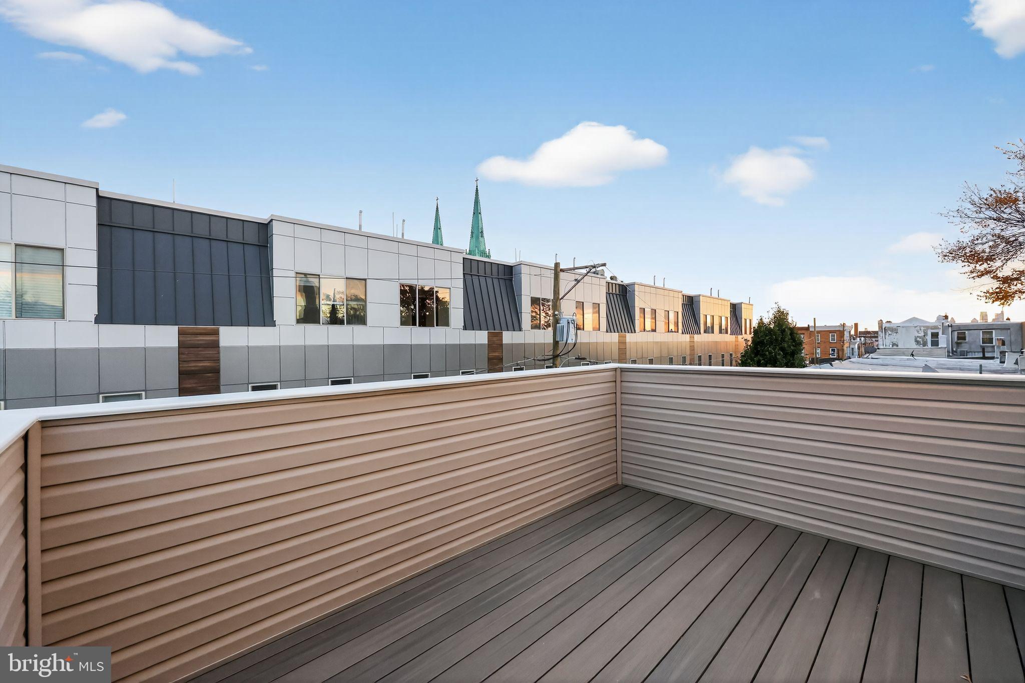 PORT RICHMOND - Residential Lease