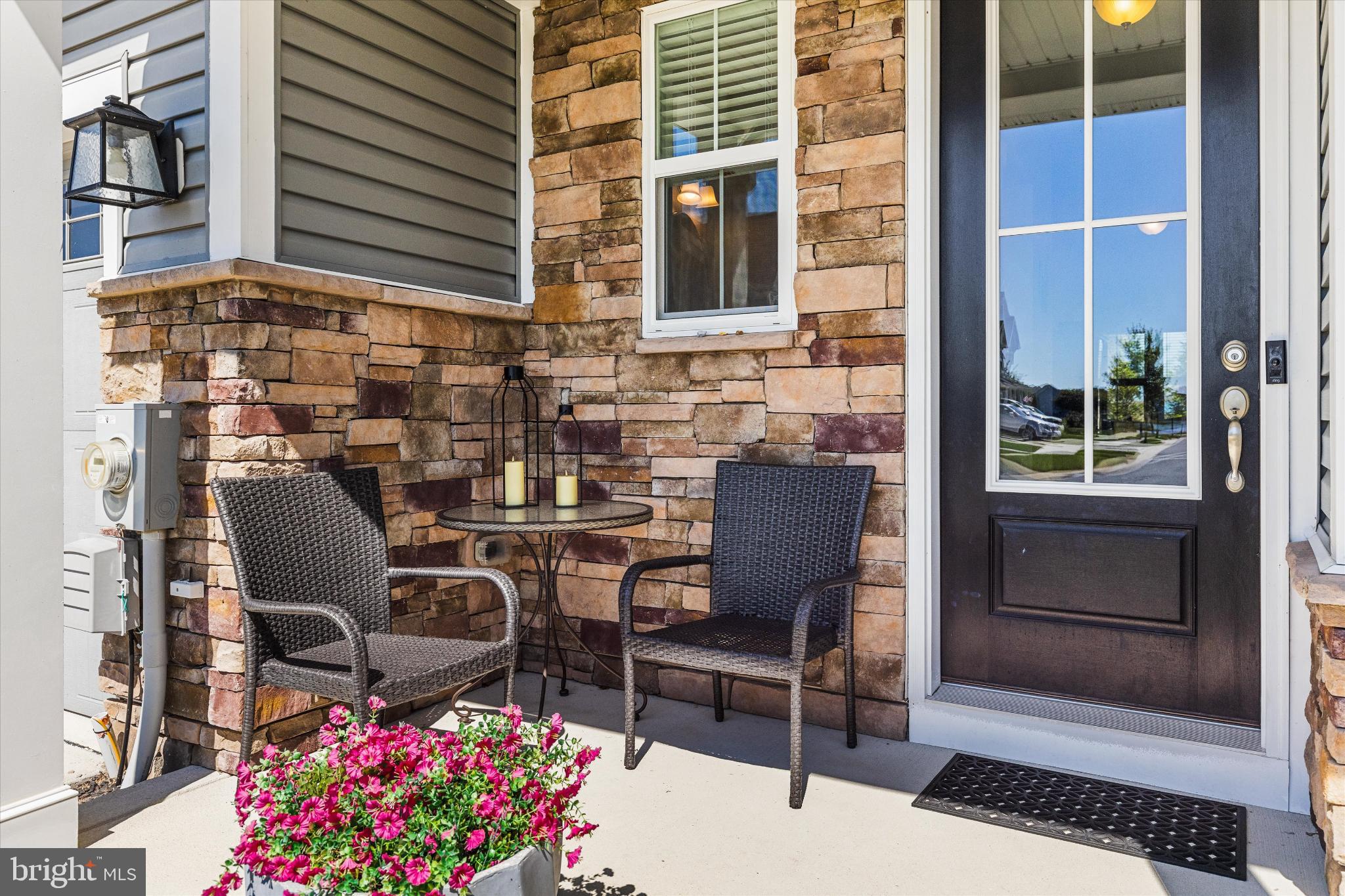 19127 GREYS NECK COURT