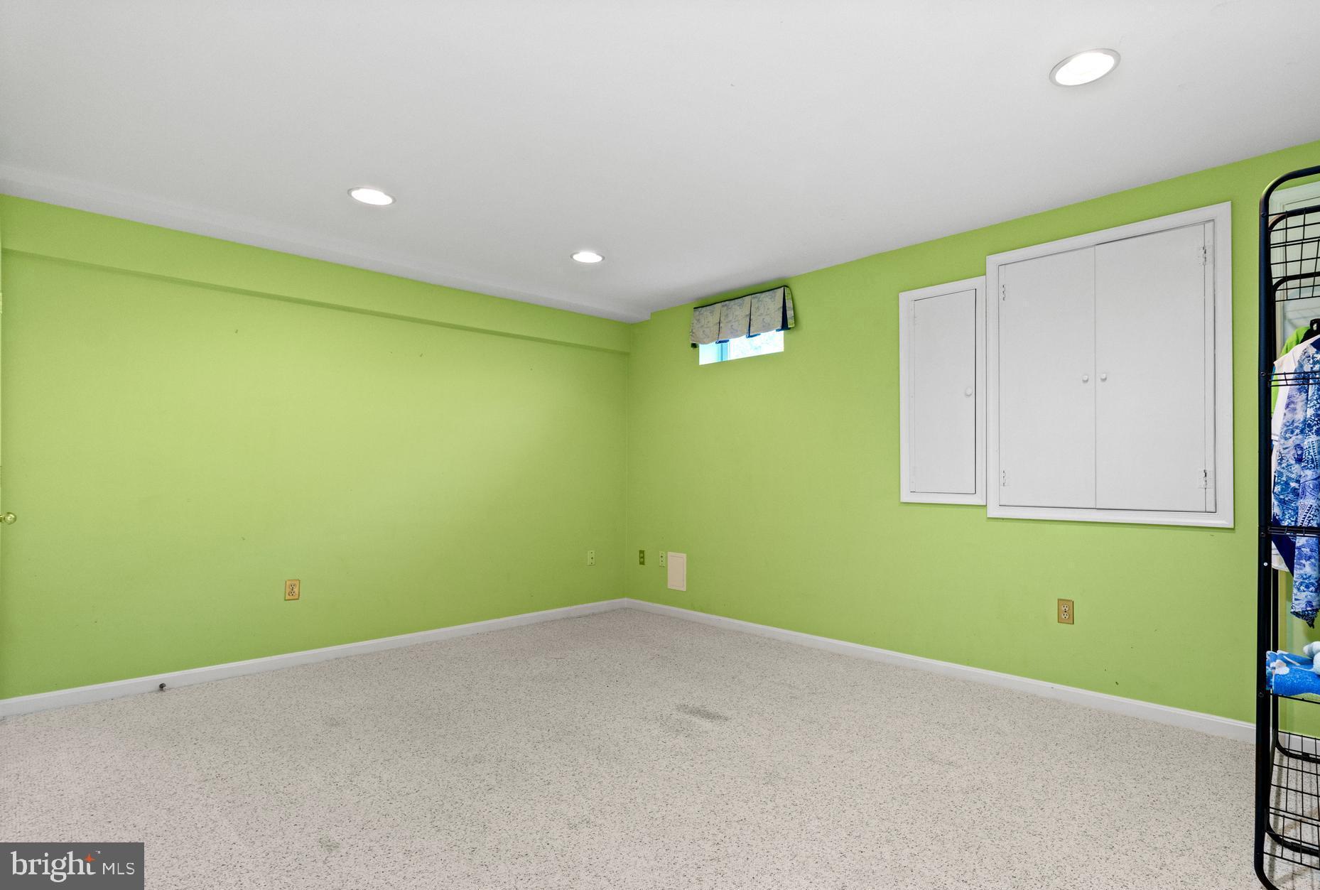 SHIPLEYS RETREAT - Residential