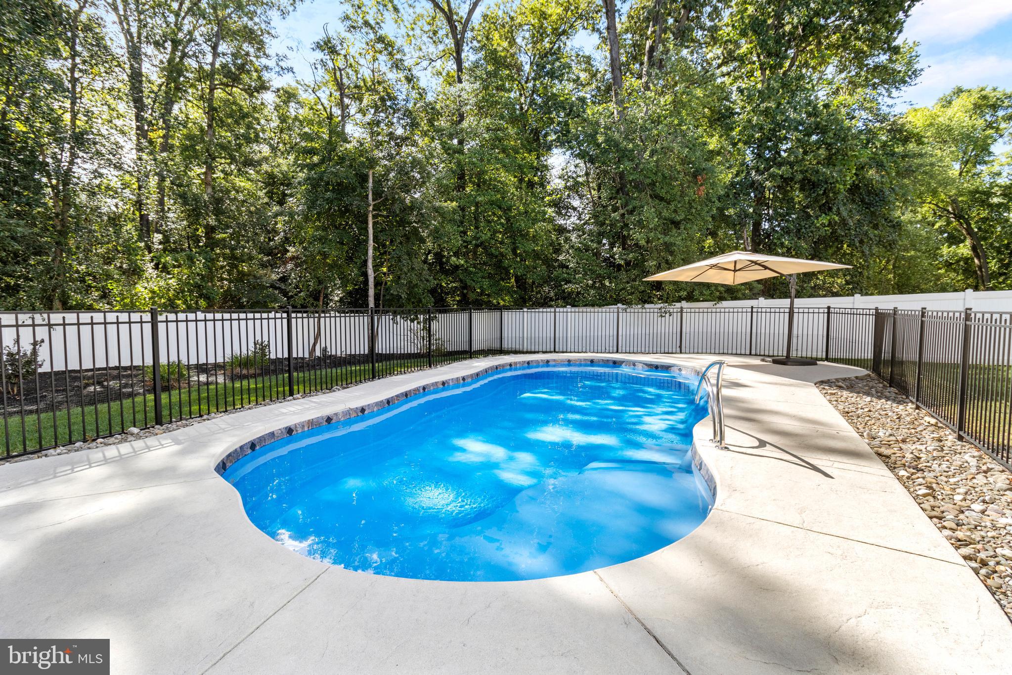 SHIPLEYS RETREAT - Residential