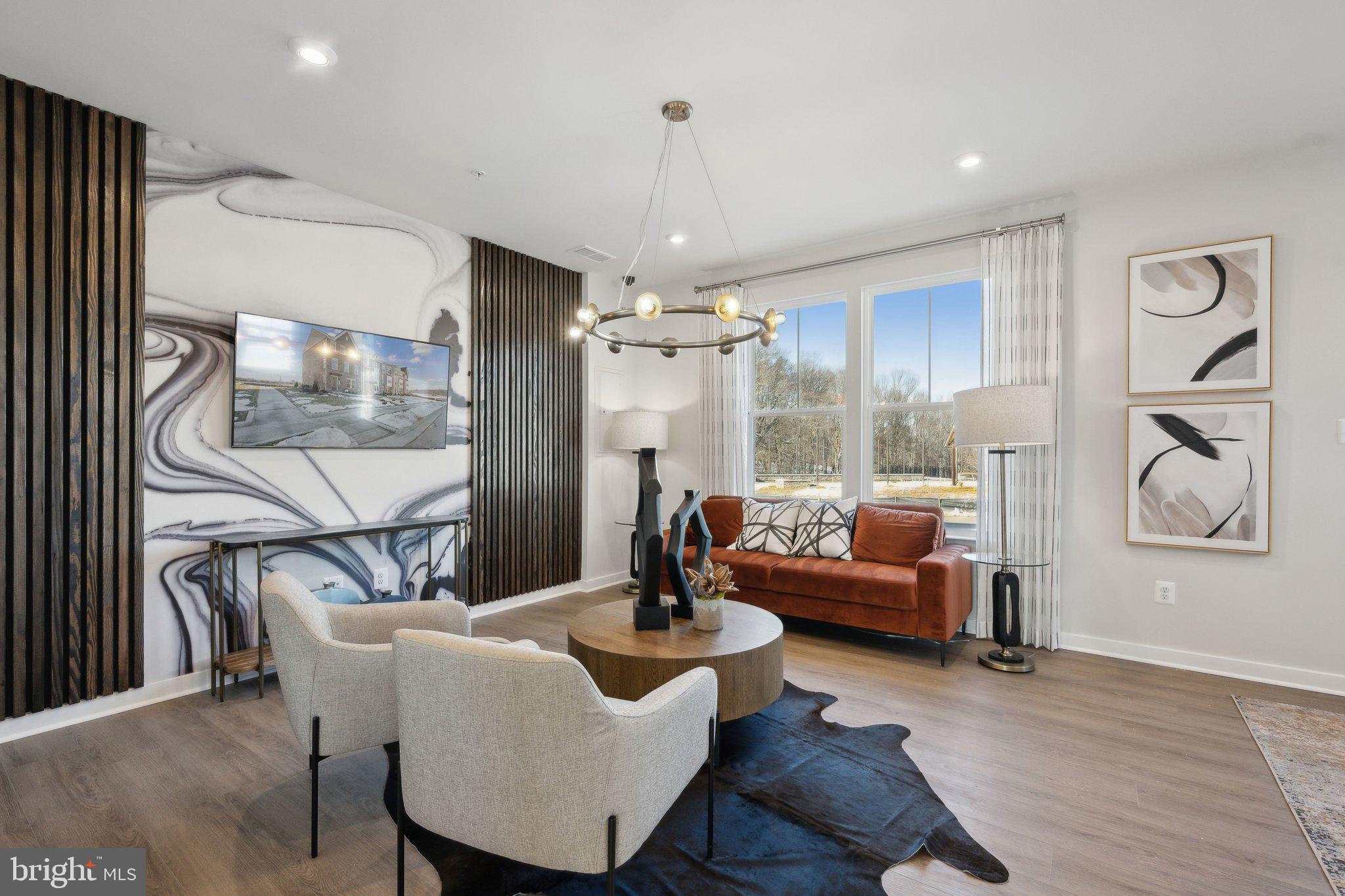 POTOMAC SHORES - Residential