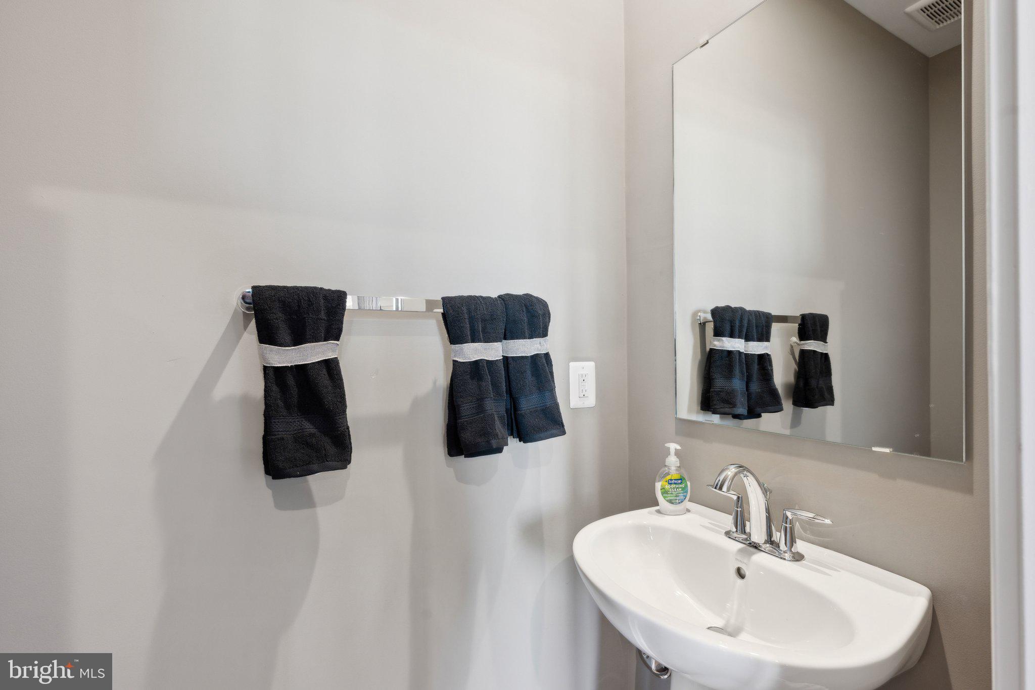 POTOMAC SHORES - Residential