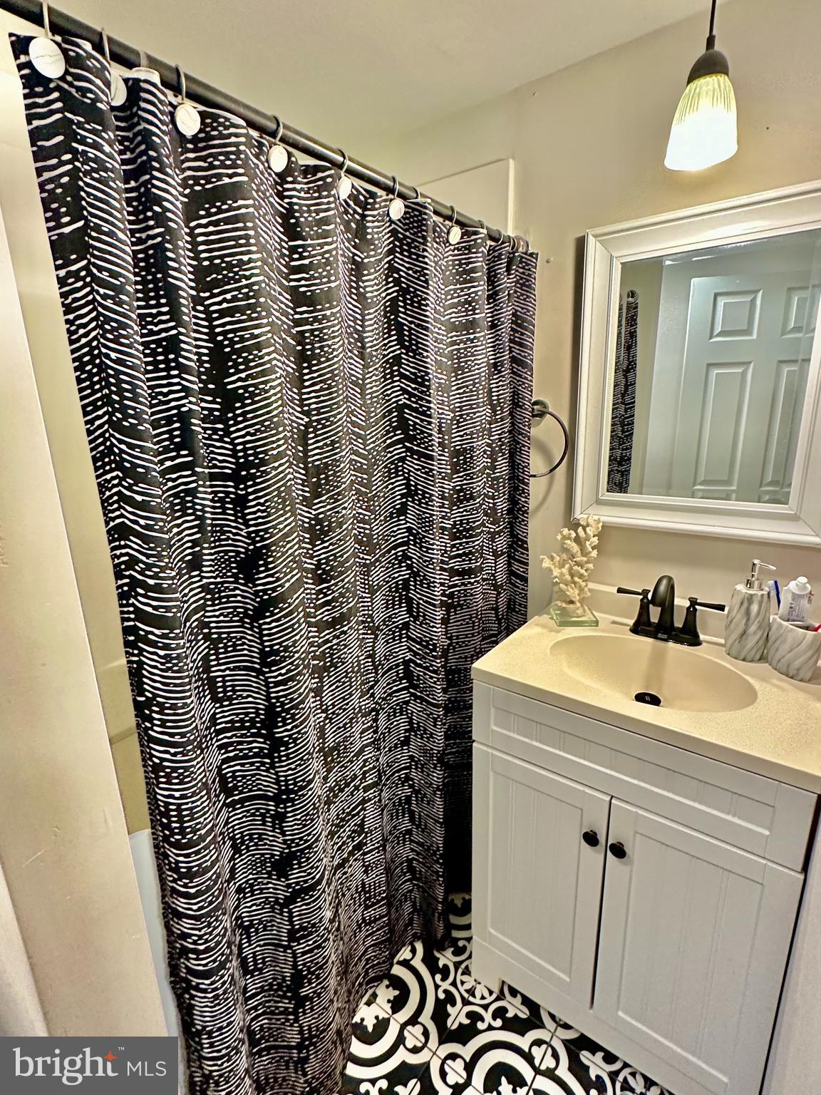 LANCASTER - Residential