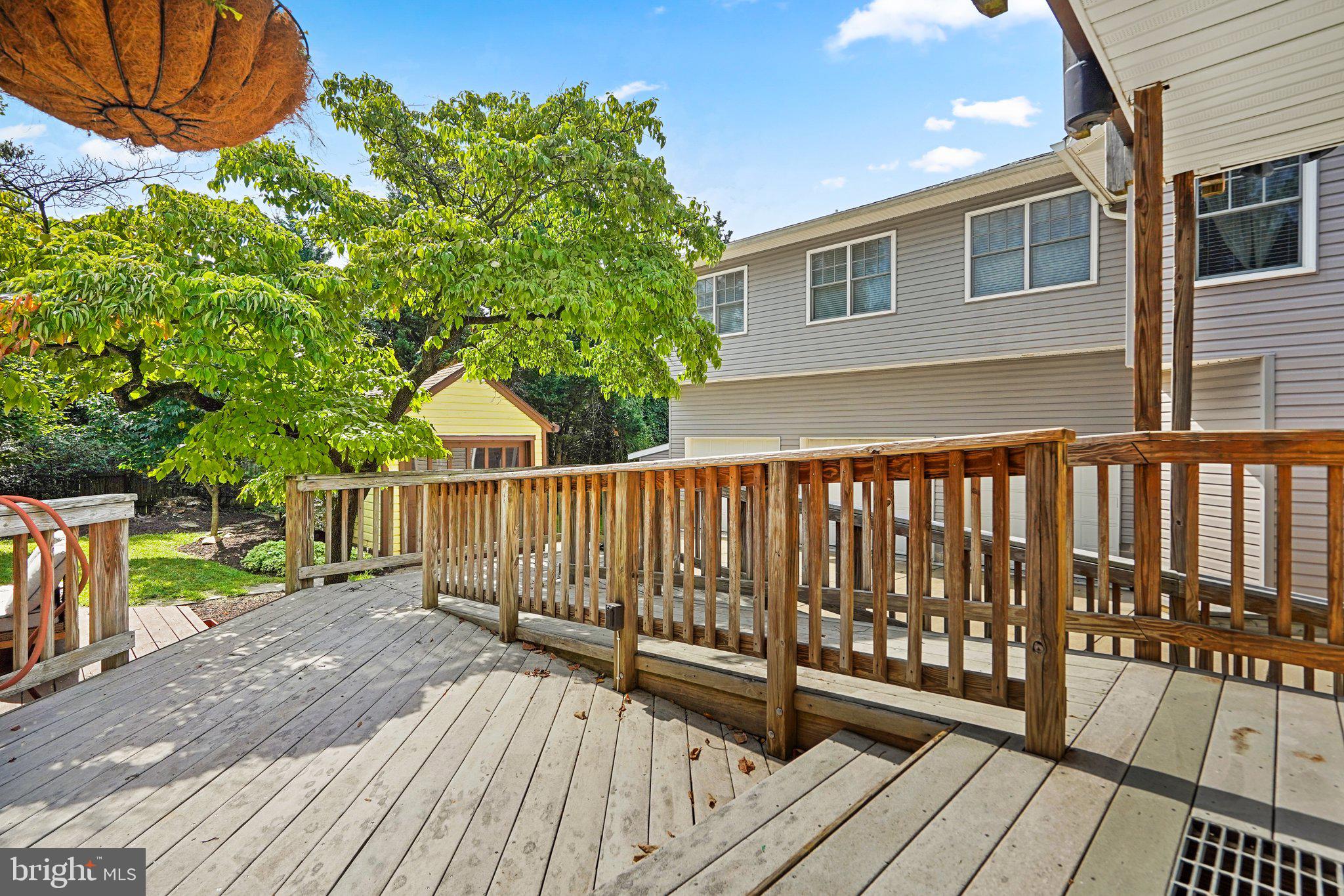 ROCKVILLE HEIGHTS - Residential