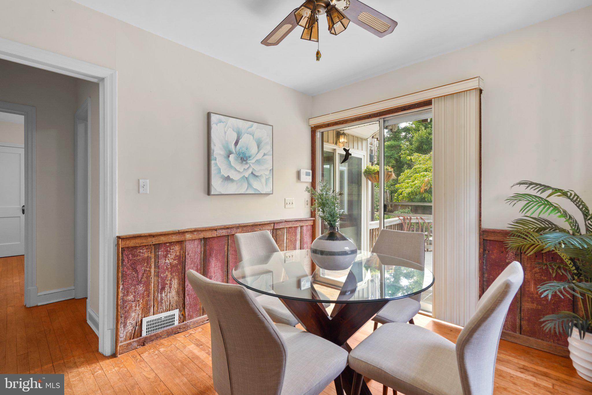 ROCKVILLE HEIGHTS - Residential