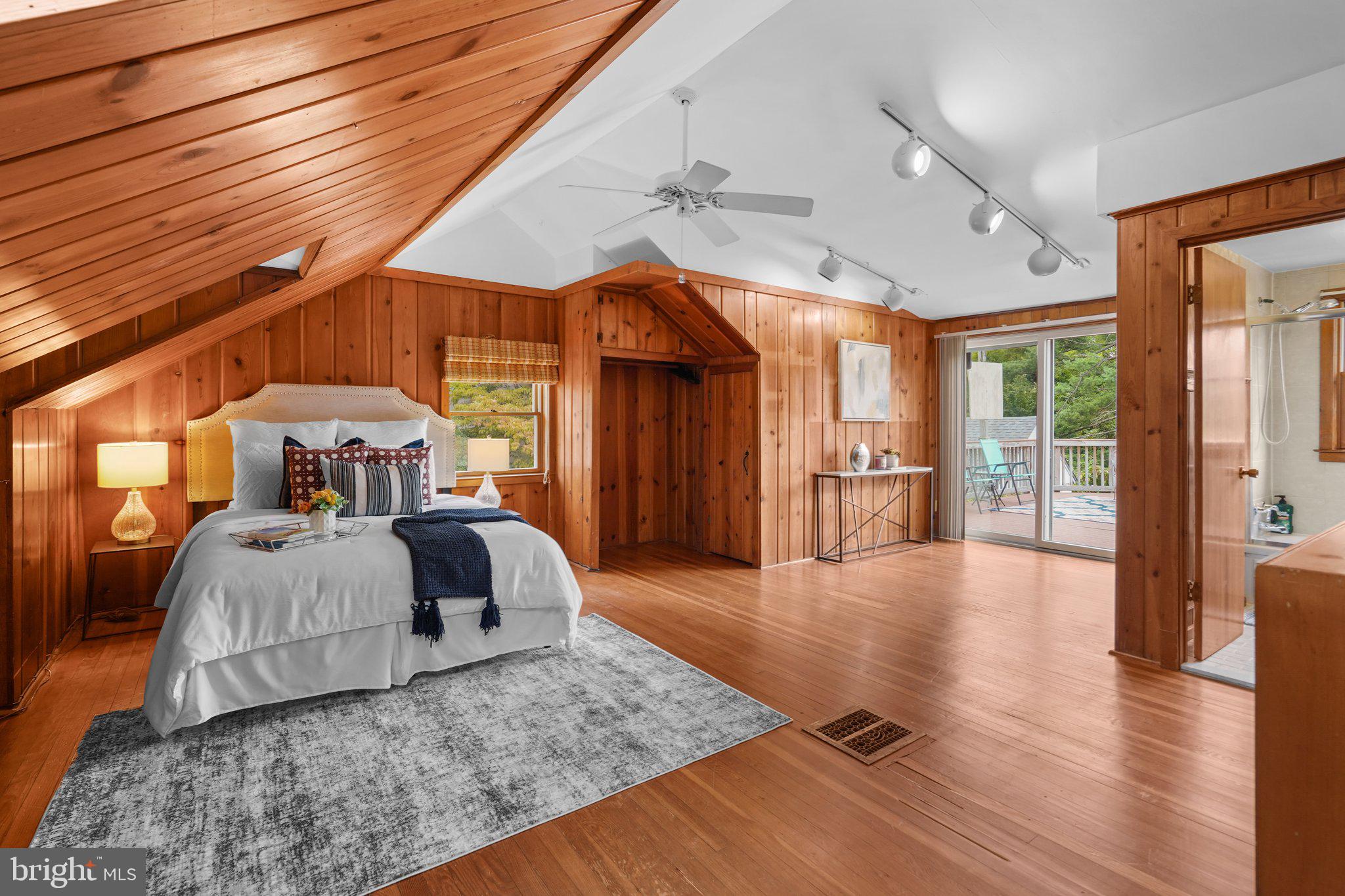 ROCKVILLE HEIGHTS - Residential