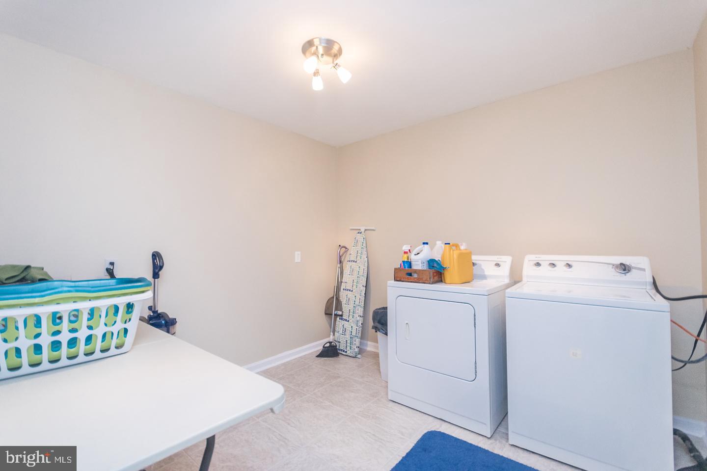 CRESSEN RUN - Residential