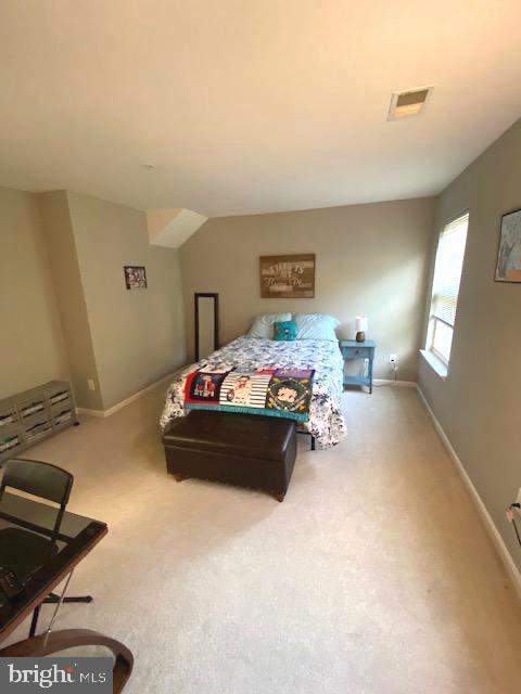 HUNTINGTON RIDGE - Residential Lease