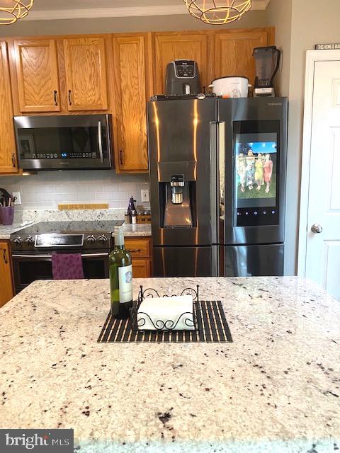 HUNTINGTON RIDGE - Residential Lease