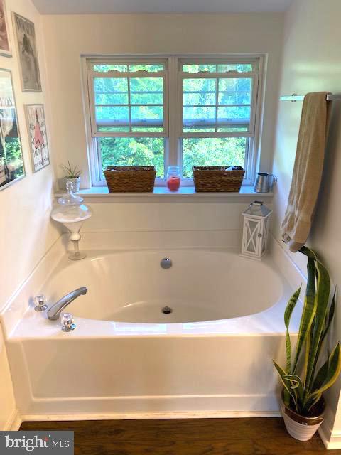 HUNTINGTON RIDGE - Residential Lease