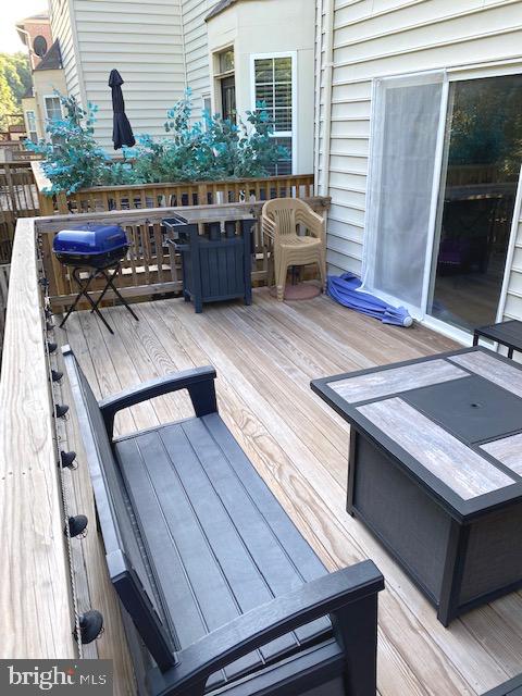 HUNTINGTON RIDGE - Residential Lease