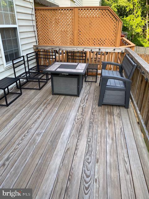 HUNTINGTON RIDGE - Residential Lease