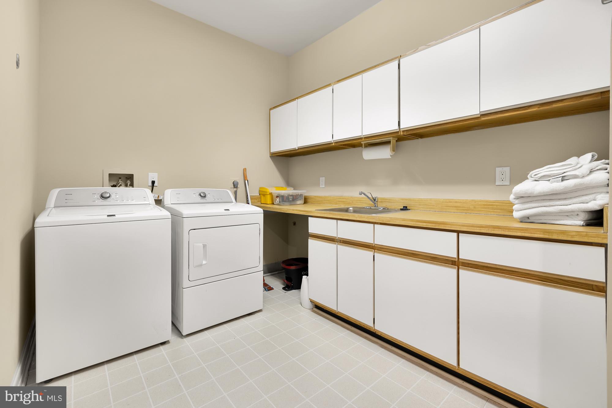 BROOKMONT - Residential