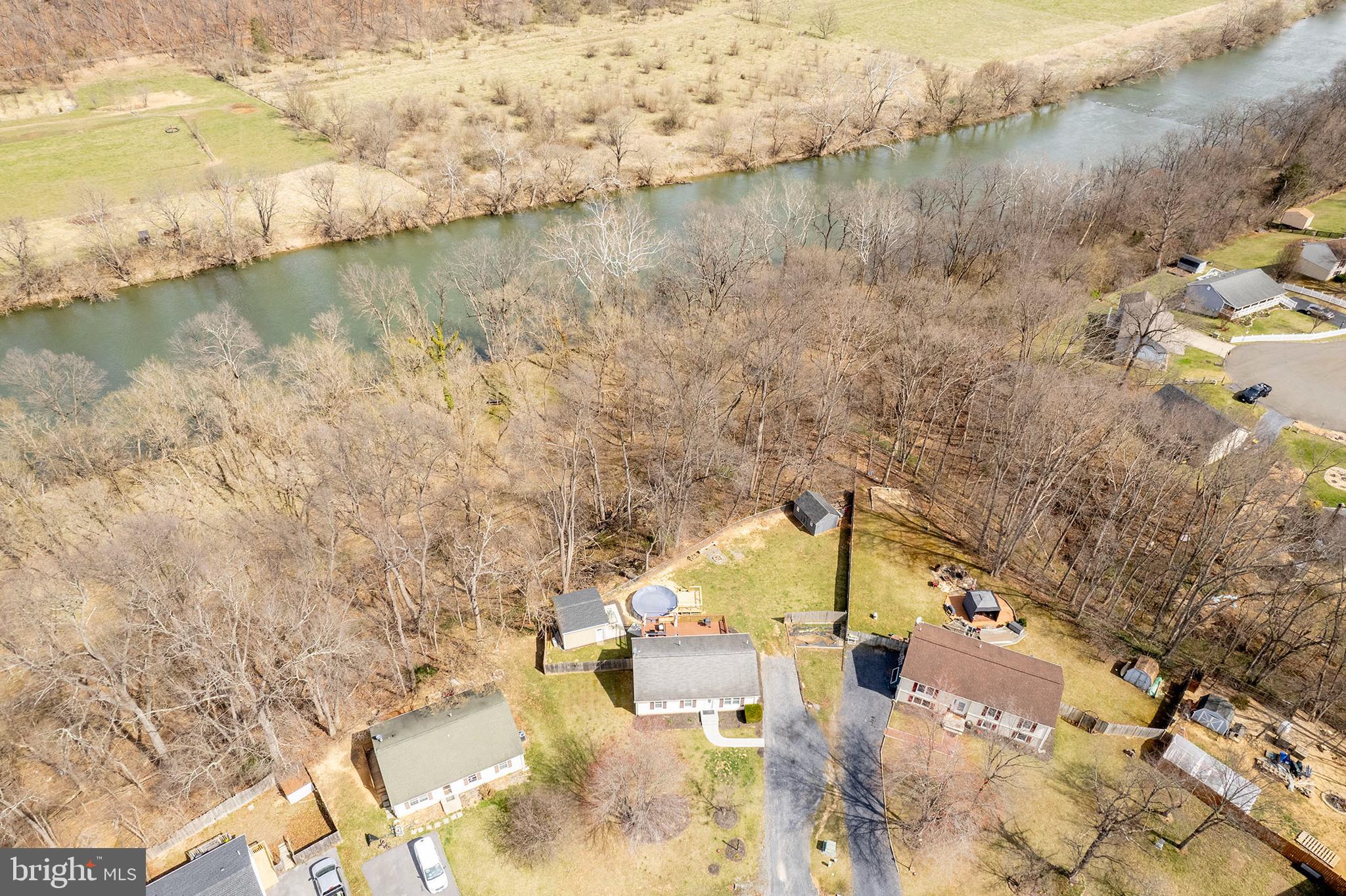 HENSEL STONE WOODS - Residential