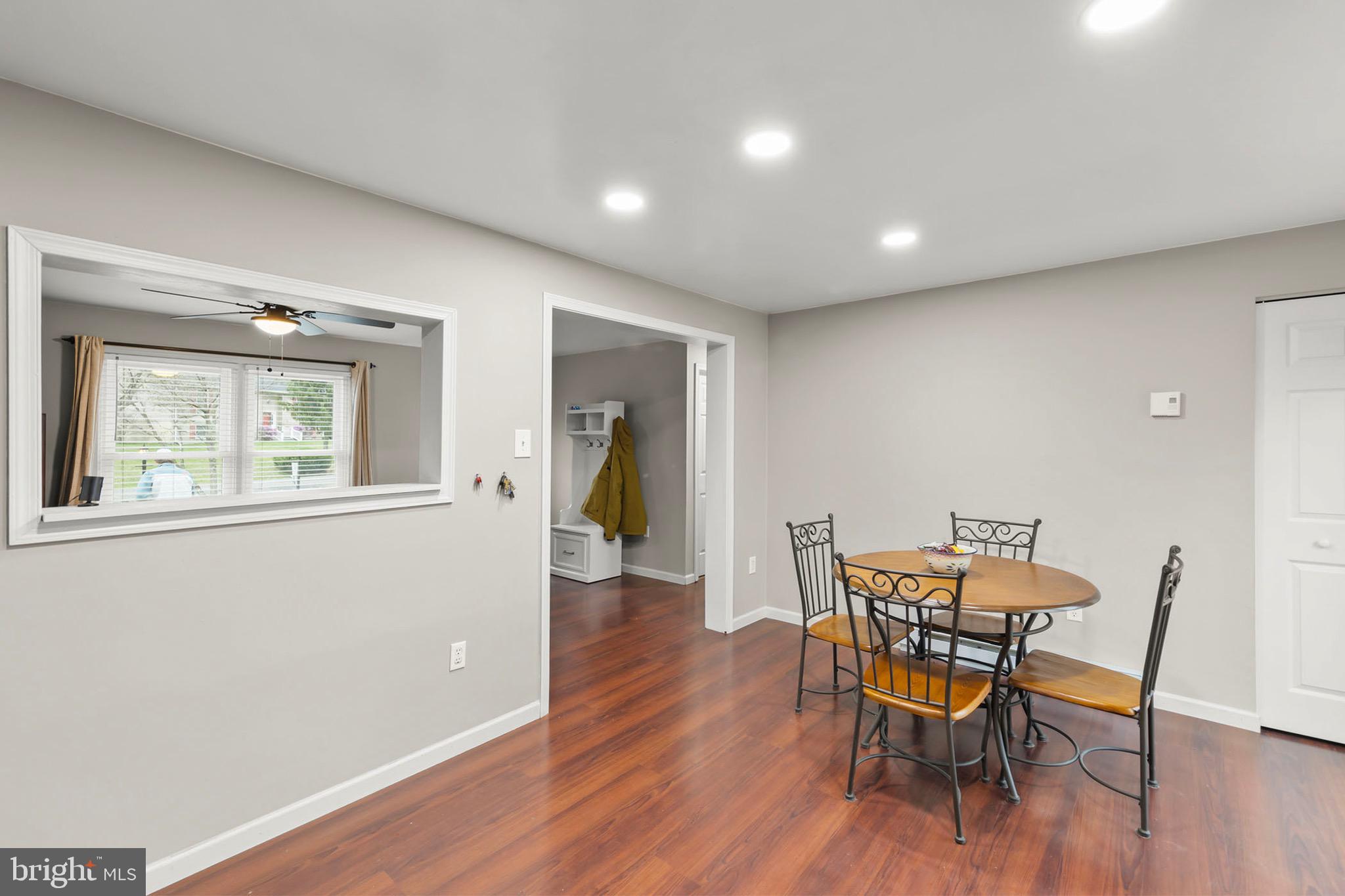 HENSEL STONE WOODS - Residential