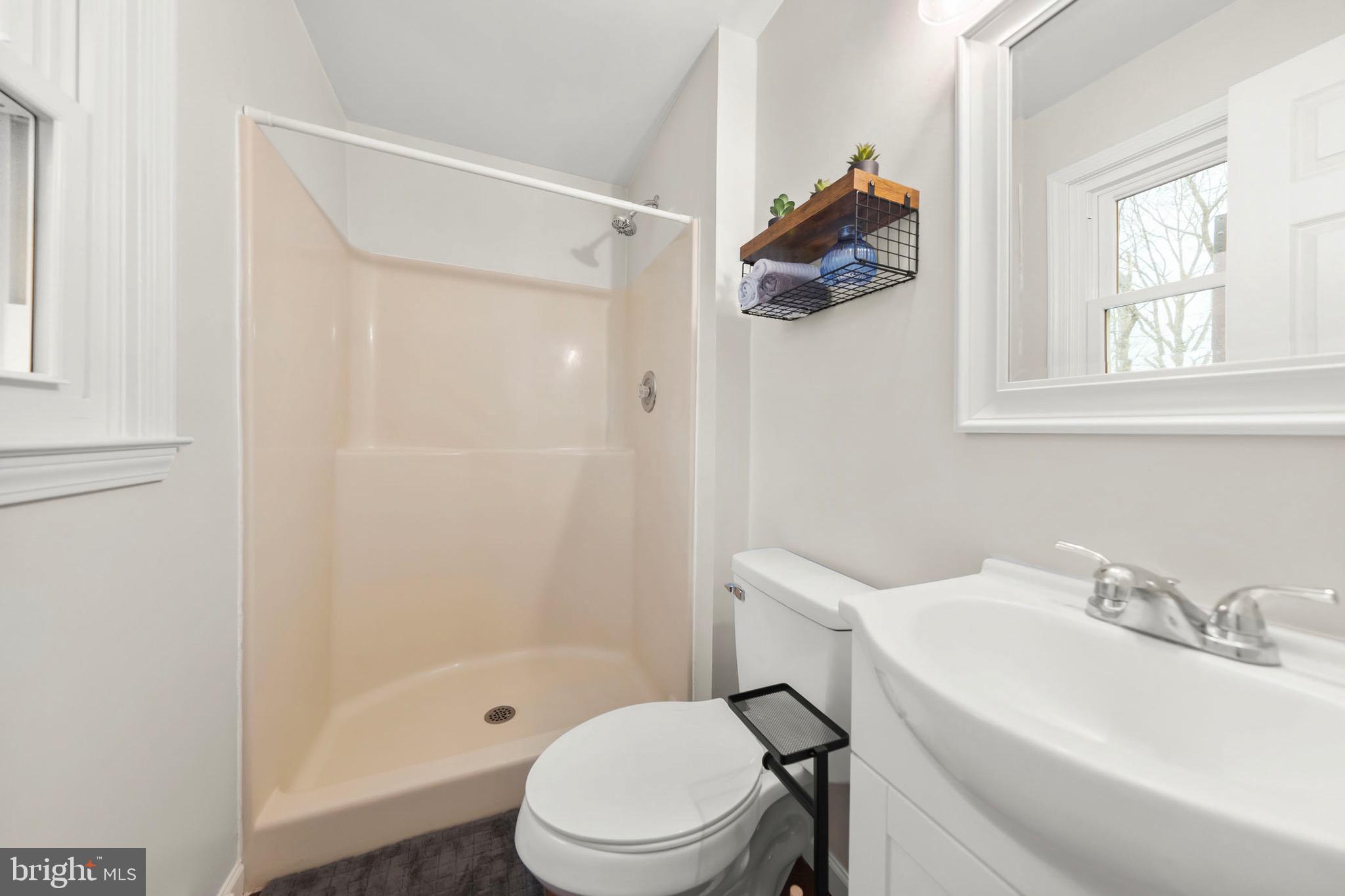 HENSEL STONE WOODS - Residential