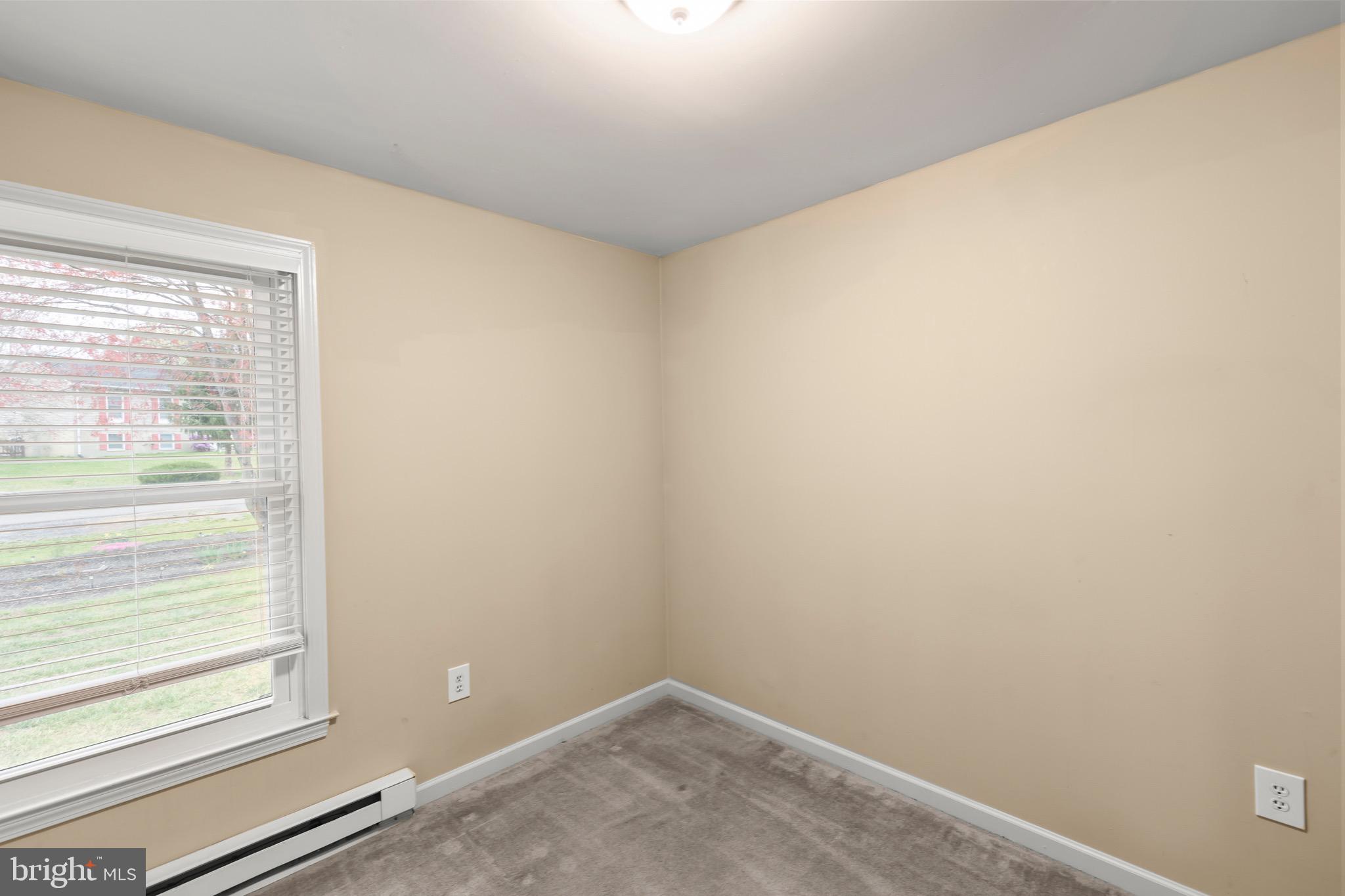 HENSEL STONE WOODS - Residential