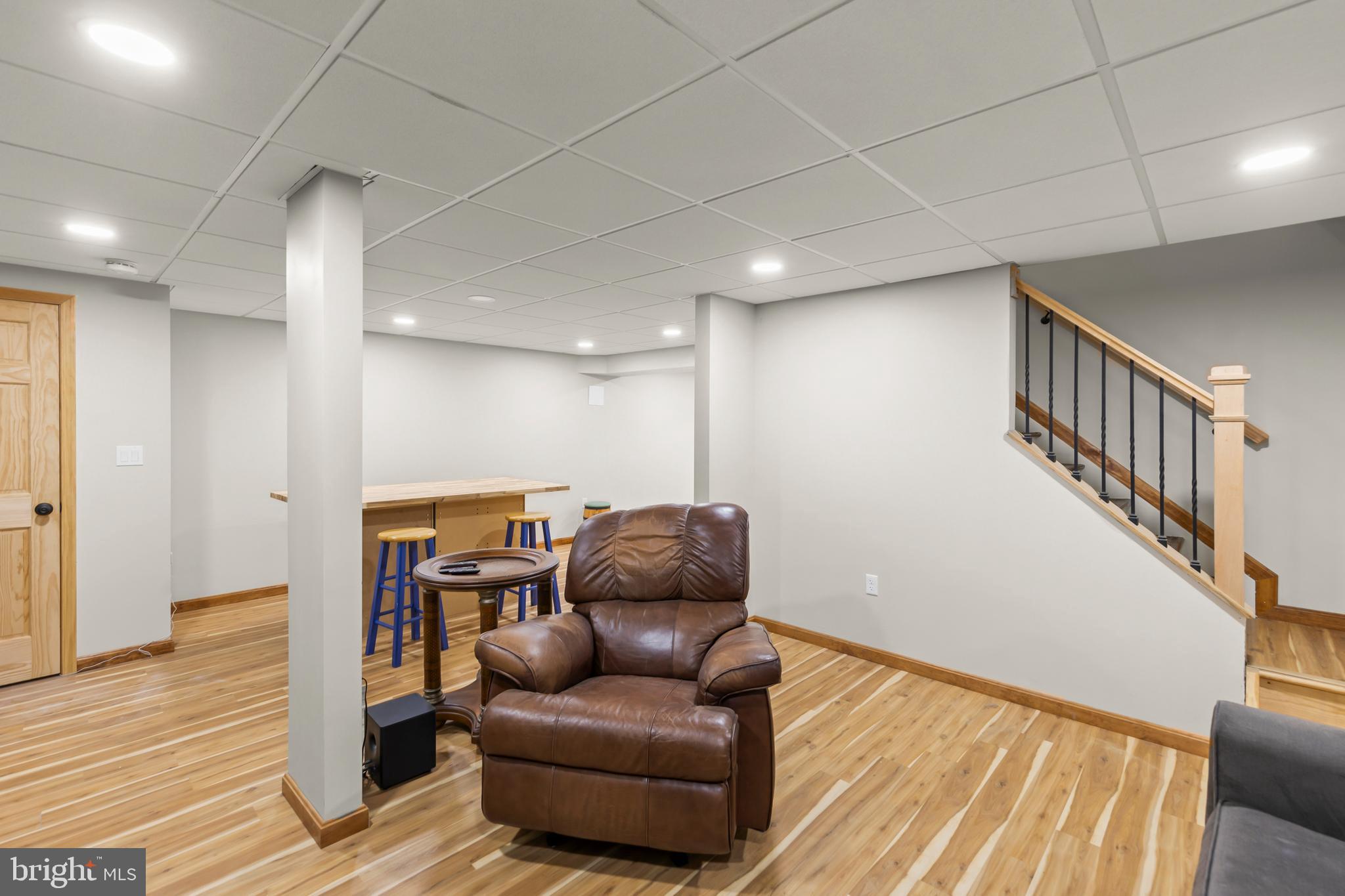 HENSEL STONE WOODS - Residential