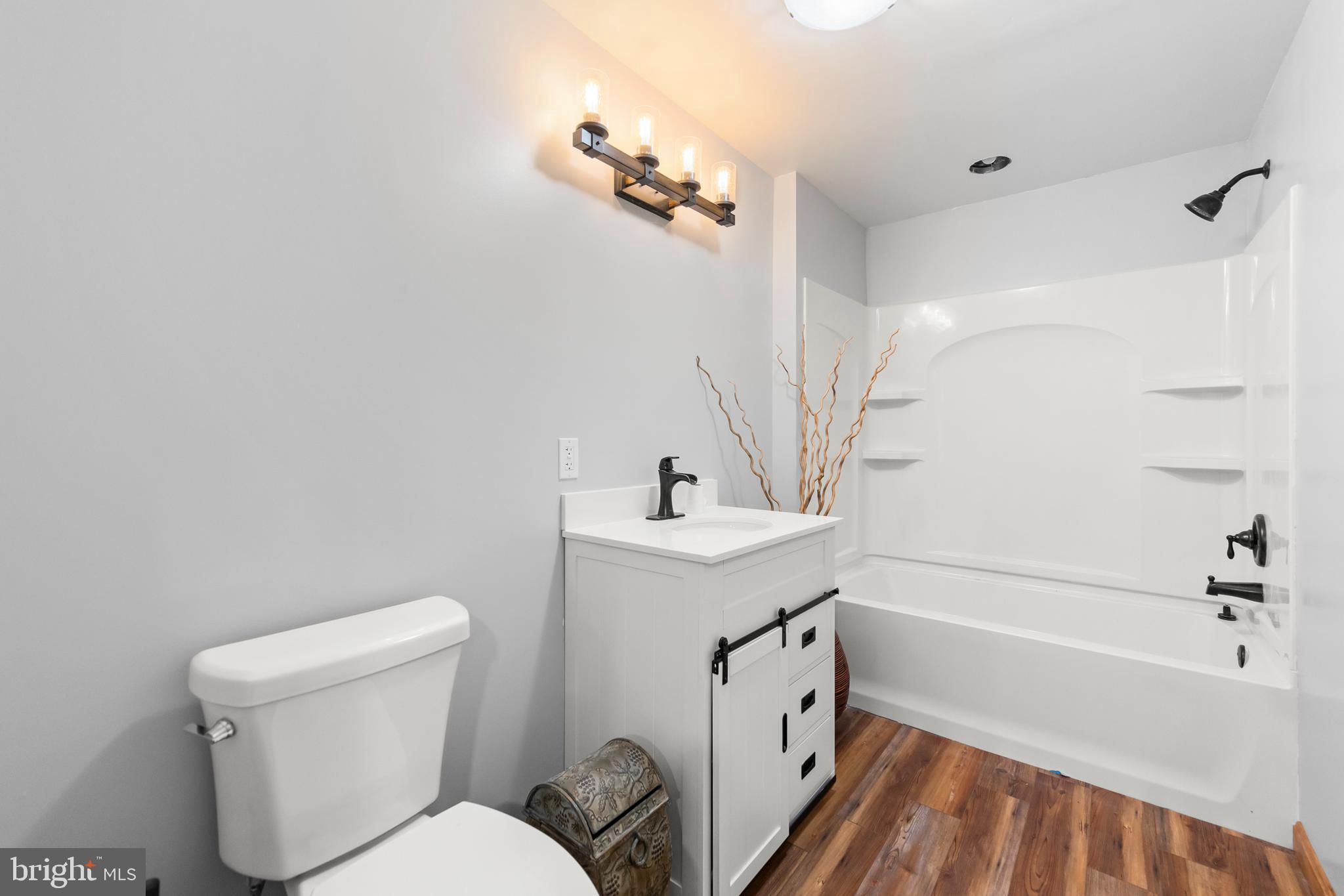 HENSEL STONE WOODS - Residential