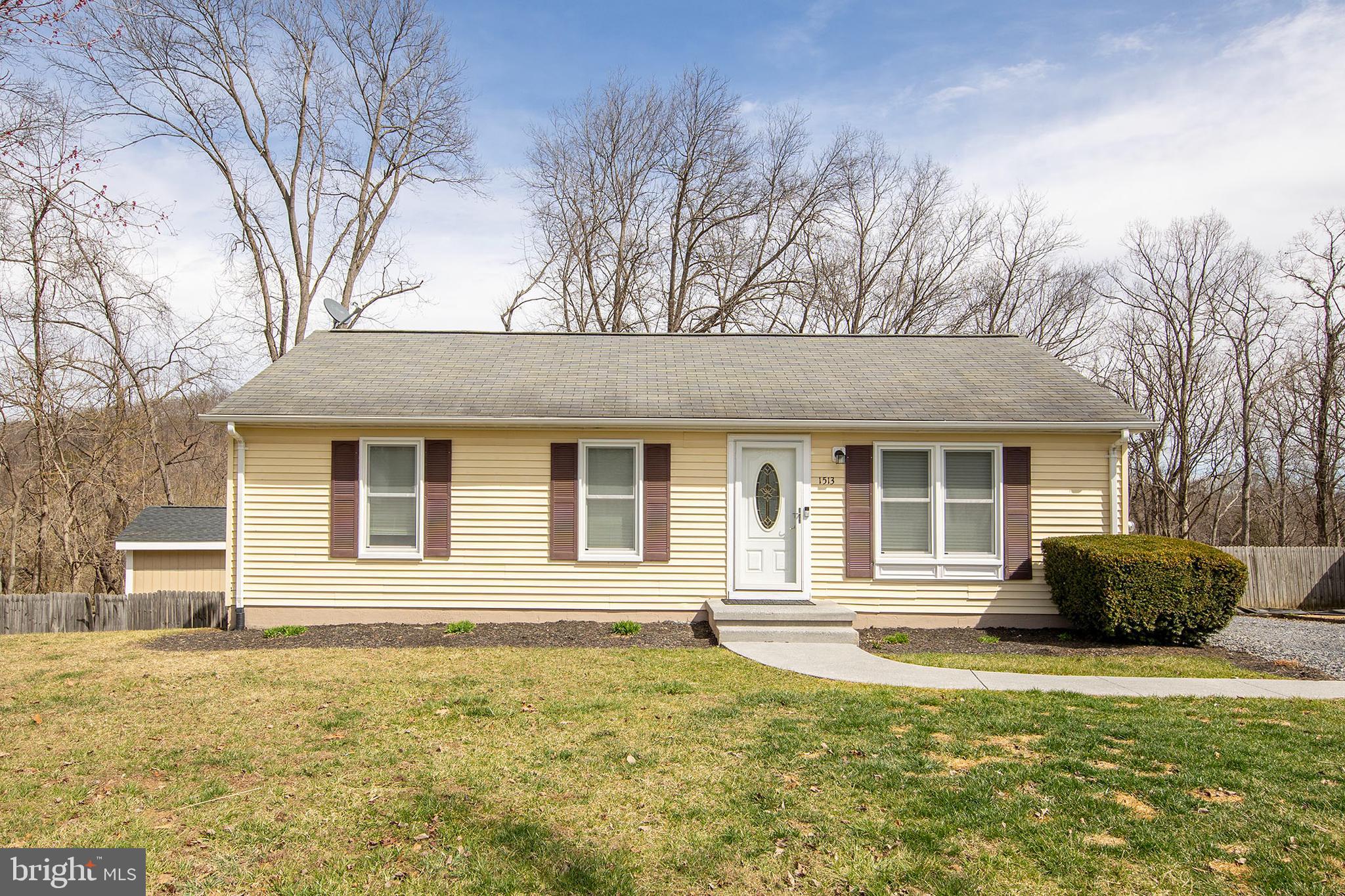 HENSEL STONE WOODS - Residential