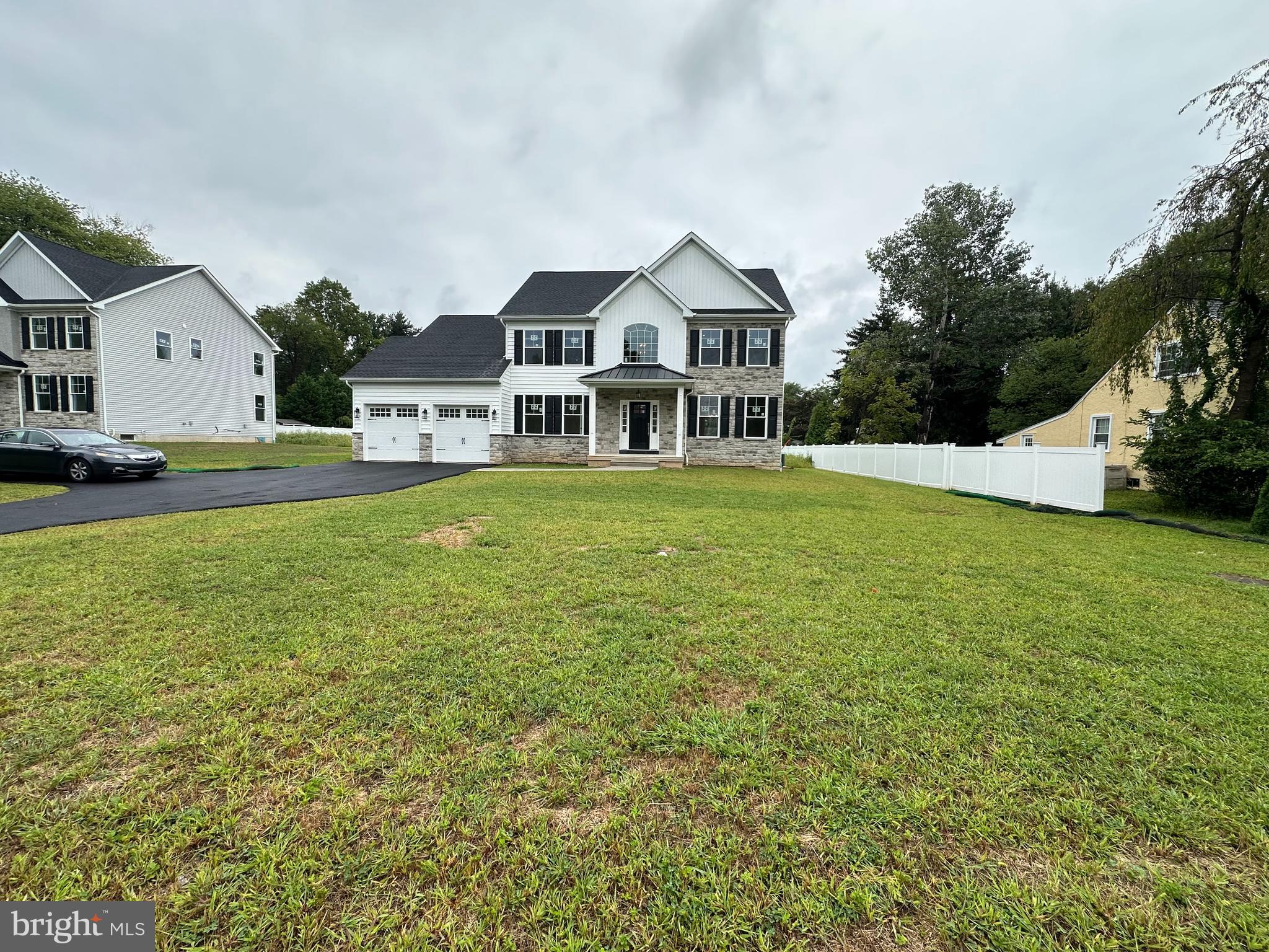 UPPER SOUTHAMPTON - Residential