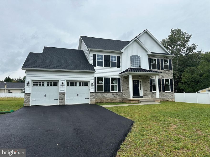 Beautiful New Luxury Home in Upper Southampton Township.  Only two homes available!
Experience modern luxury in this brand-new construction located in the highly desirable Upper Southampton Township, just minutes from premier shopping and dining at The Market at Huntingdon Valley.
This elegant 4-bedroom, 2.5-bath home offers approximately 2,800 sq. ft. of finished living space on the main and upper floors, plus a 1,300 sq. ft. walk-out basement. Set on a half-acre lot, the property combines upscale finishes with comfort and convenience.
💰 Pricing Options: $900,000 with unfinished basement or $965,000 with finished basement and full bath (an incredible value—1,300 sq. ft. of finished space for only $65K!)
Ask about potential builder/lender incentives, including interest rates as low as 5.25%.
Main Floor Highlights:
Covered front entry leading to a grand two-story foyer
Powder room conveniently located off the hall
Private study/home office and laundry room with interior access to the 2-car garage
Formal dining room and spacious living room—perfect for entertaining
Designer kitchen featuring a large island, stainless steel appliances (gas range, microwave, dishwasher, refrigerator), and deep stainless steel sink
Sunny breakfast area opens to the family room with a gas fireplace and vaulted ceiling
Sliding doors lead to a large 14’ x 25’ rear deck
Second Floor:
Four spacious bedrooms with engineered hardwood floors and ample closet space
Hall bath with double sinks and shower/tub combo
Primary suite with luxurious ensuite bath featuring soaking tub, stall shower, double vanity, and a large walk-in closet
Lower Level:
Expansive walk-out basement with roughed-in plumbing for a full bath, sump pit, and pump
Optional finished basement available for $65,000 upgrade
Additional Features:
Dual-zone HVAC system
200-amp electrical panel
Approximate taxes: $11,000 (buyer to verify with township)
Estimated delivery: 60 days from contract
By appointment only—active construction site.
All dimensions, finishes, and details are approximate. Builder reserves the right to make substitutions or minor changes as needed. Photos shown may include features from both available homes.