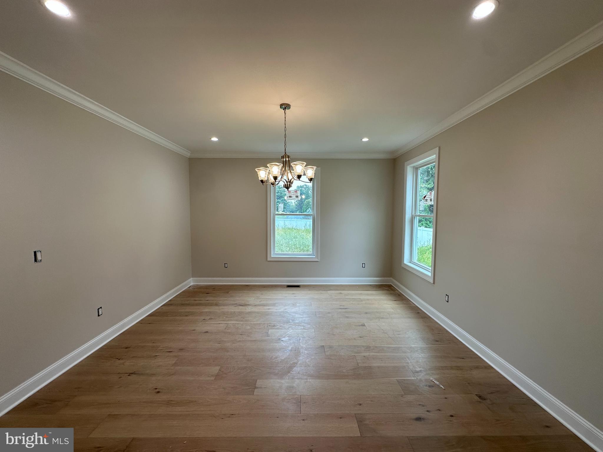 UPPER SOUTHAMPTON - Residential