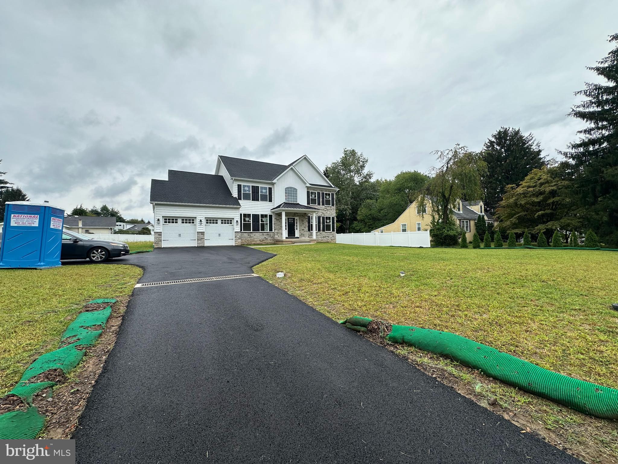 UPPER SOUTHAMPTON - Residential