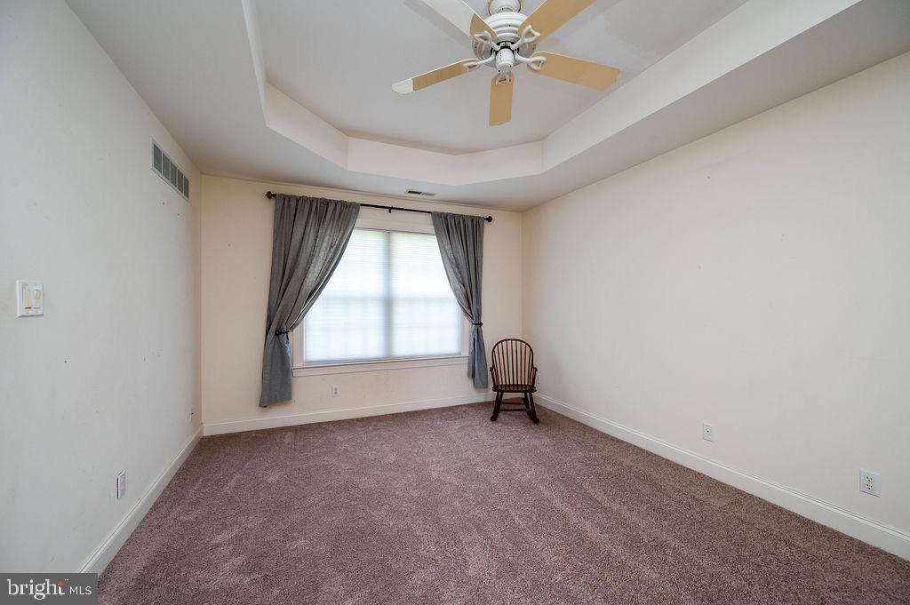 SPRING RIDGE - Residential