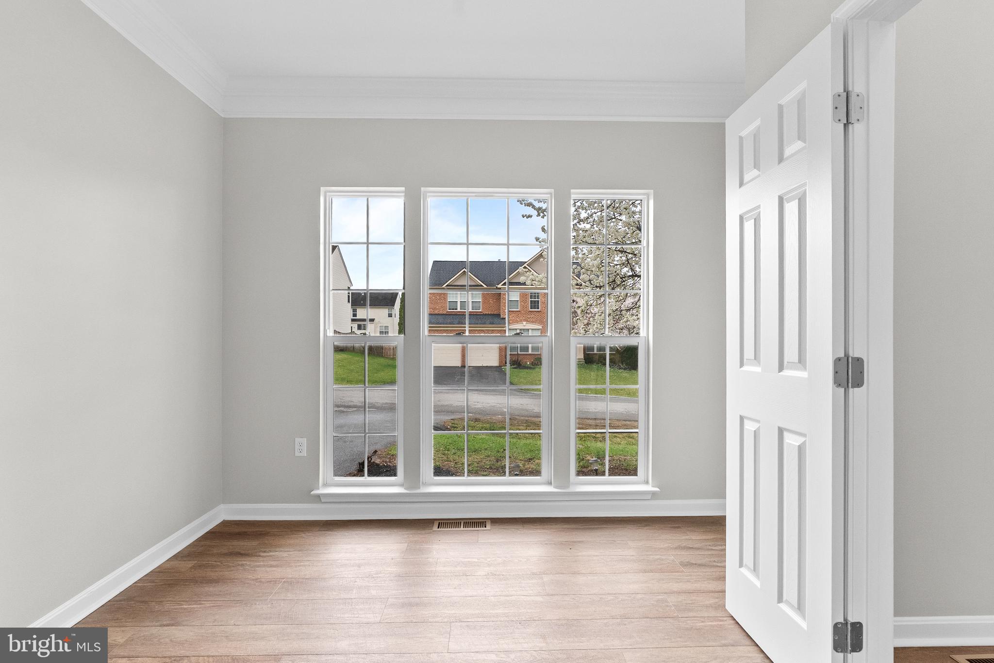 DEMORY FARM - Residential