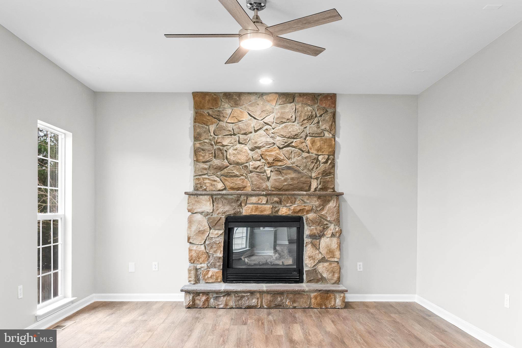 DEMORY FARM - Residential