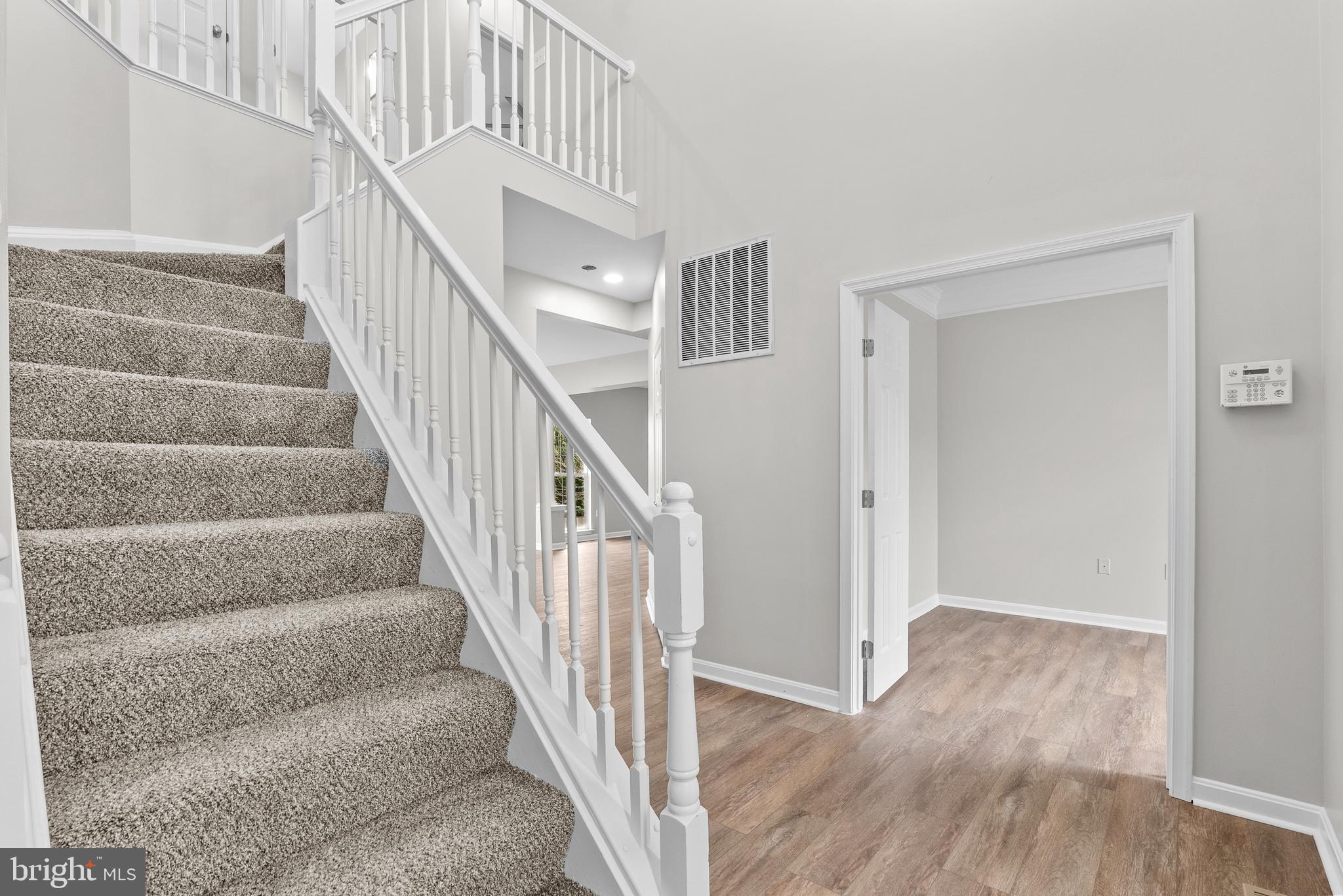 DEMORY FARM - Residential