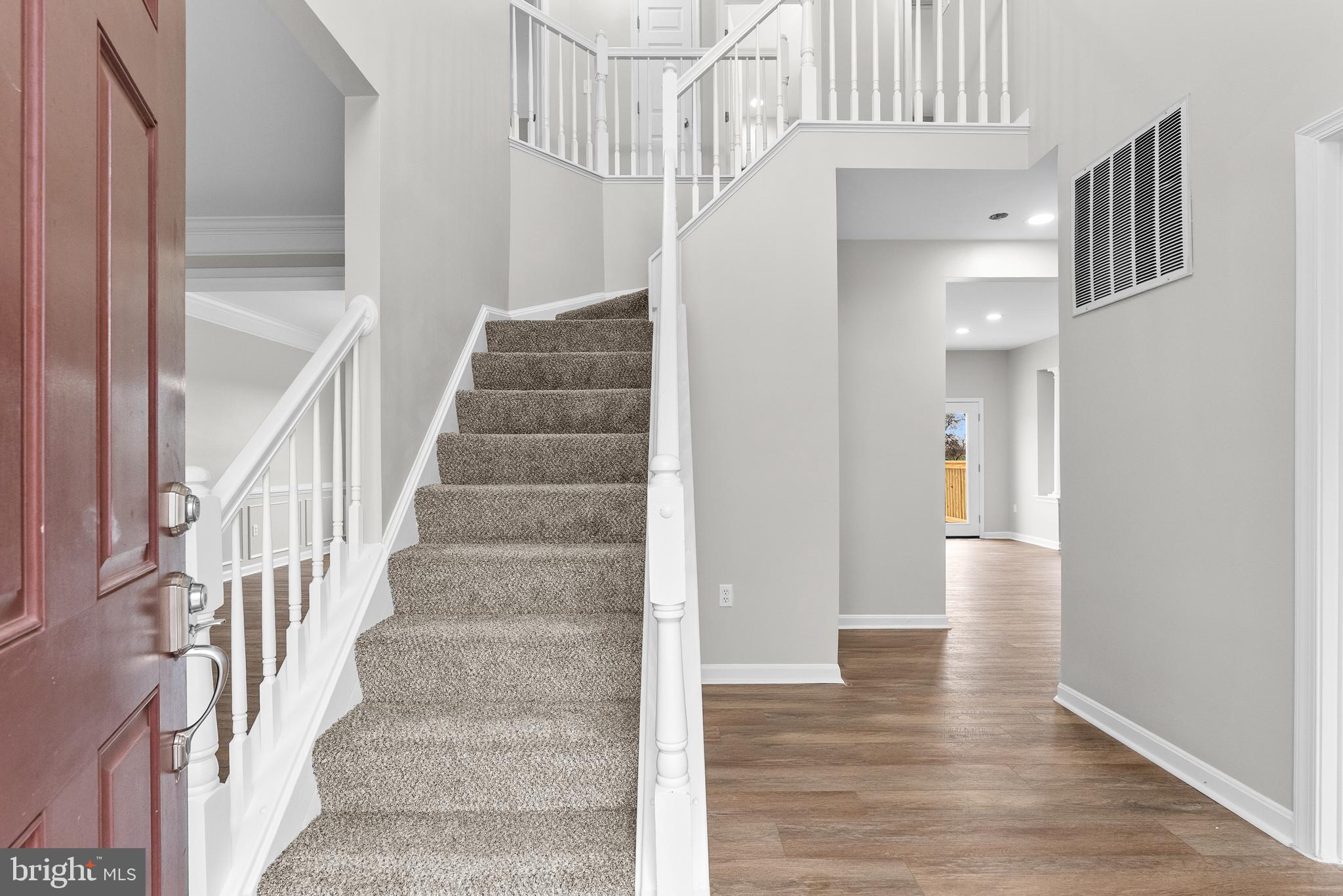 DEMORY FARM - Residential