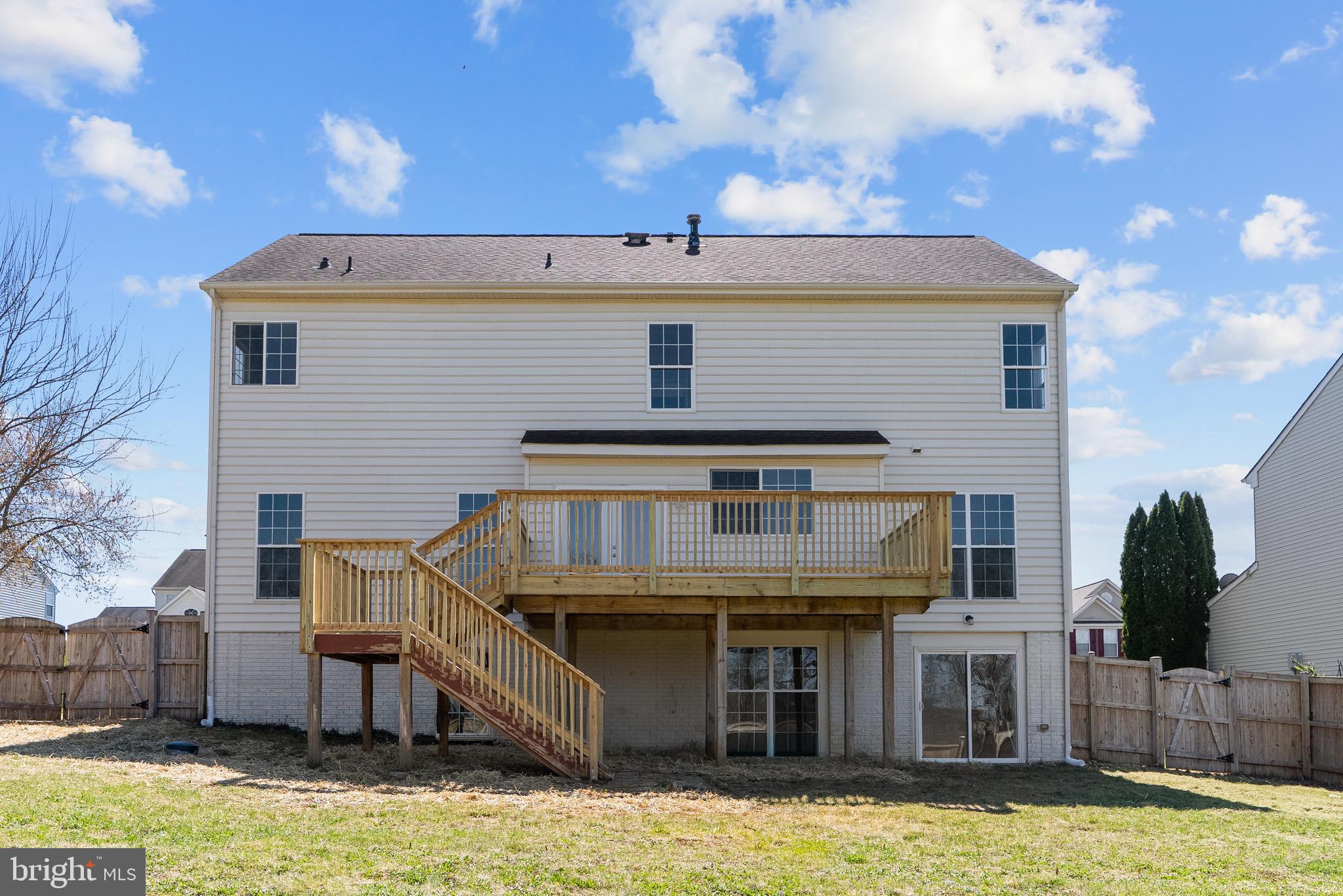 DEMORY FARM - Residential