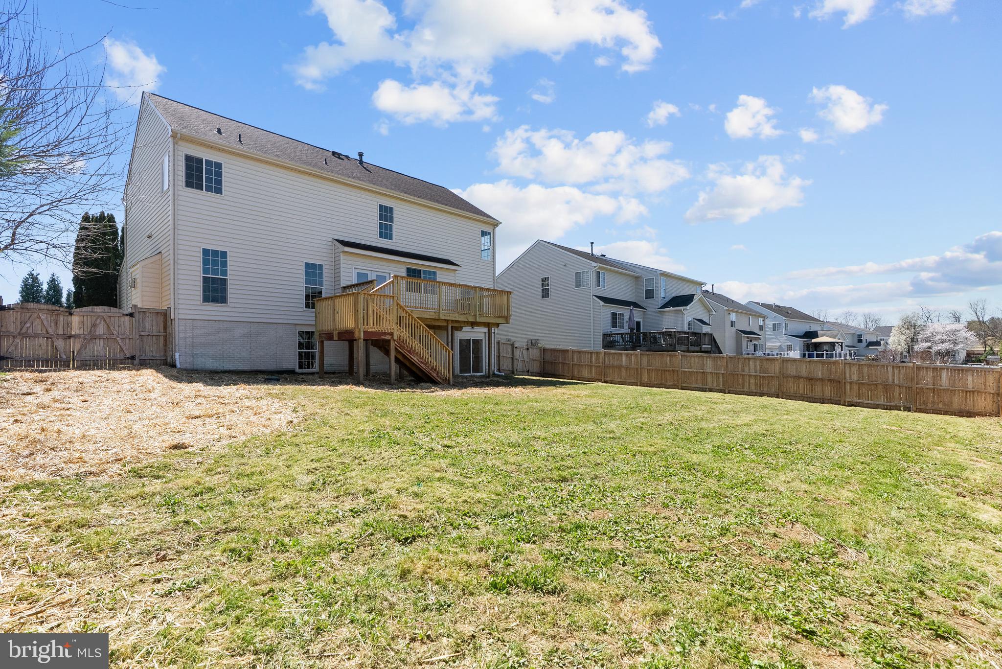 DEMORY FARM - Residential