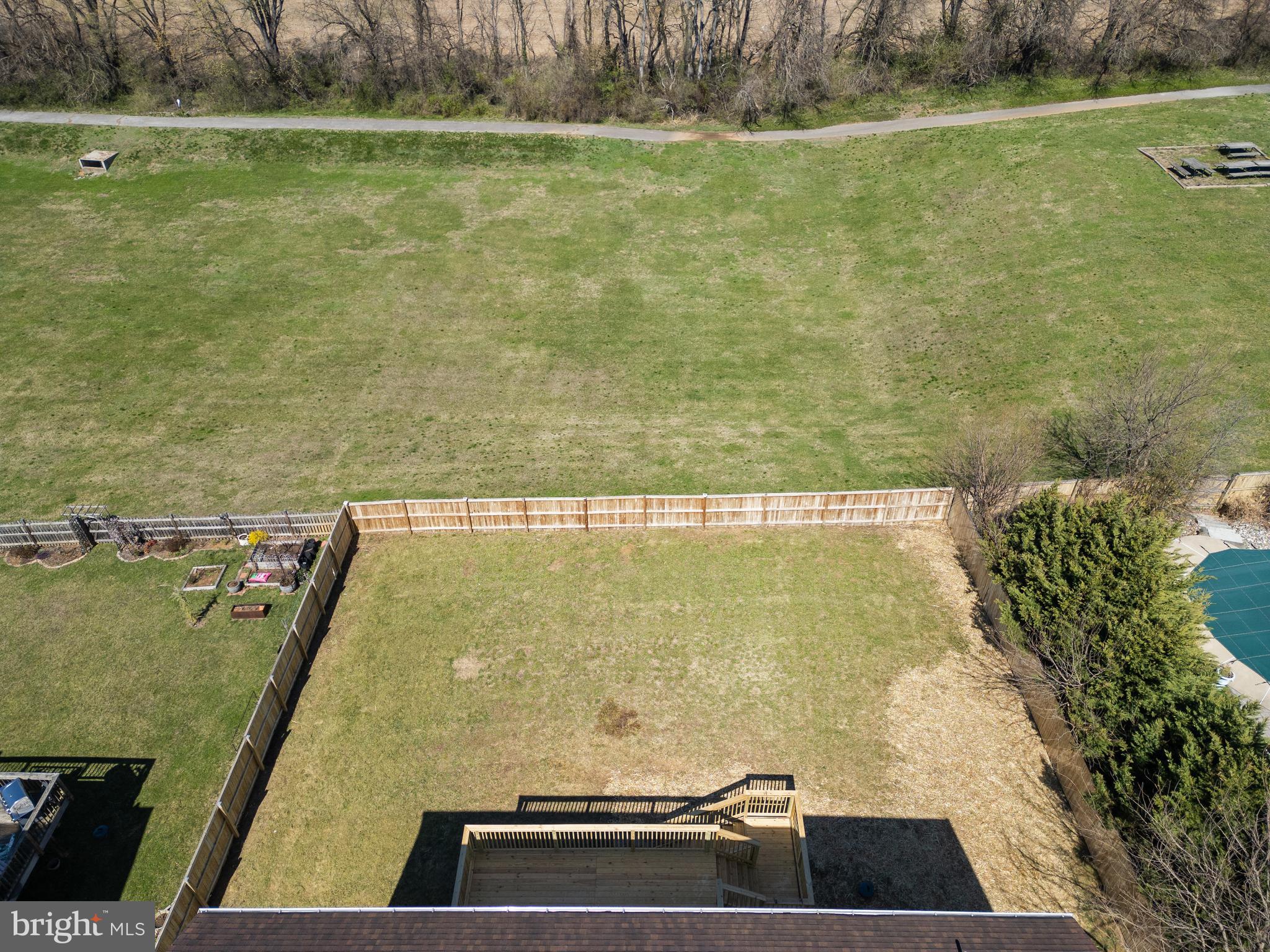 DEMORY FARM - Residential