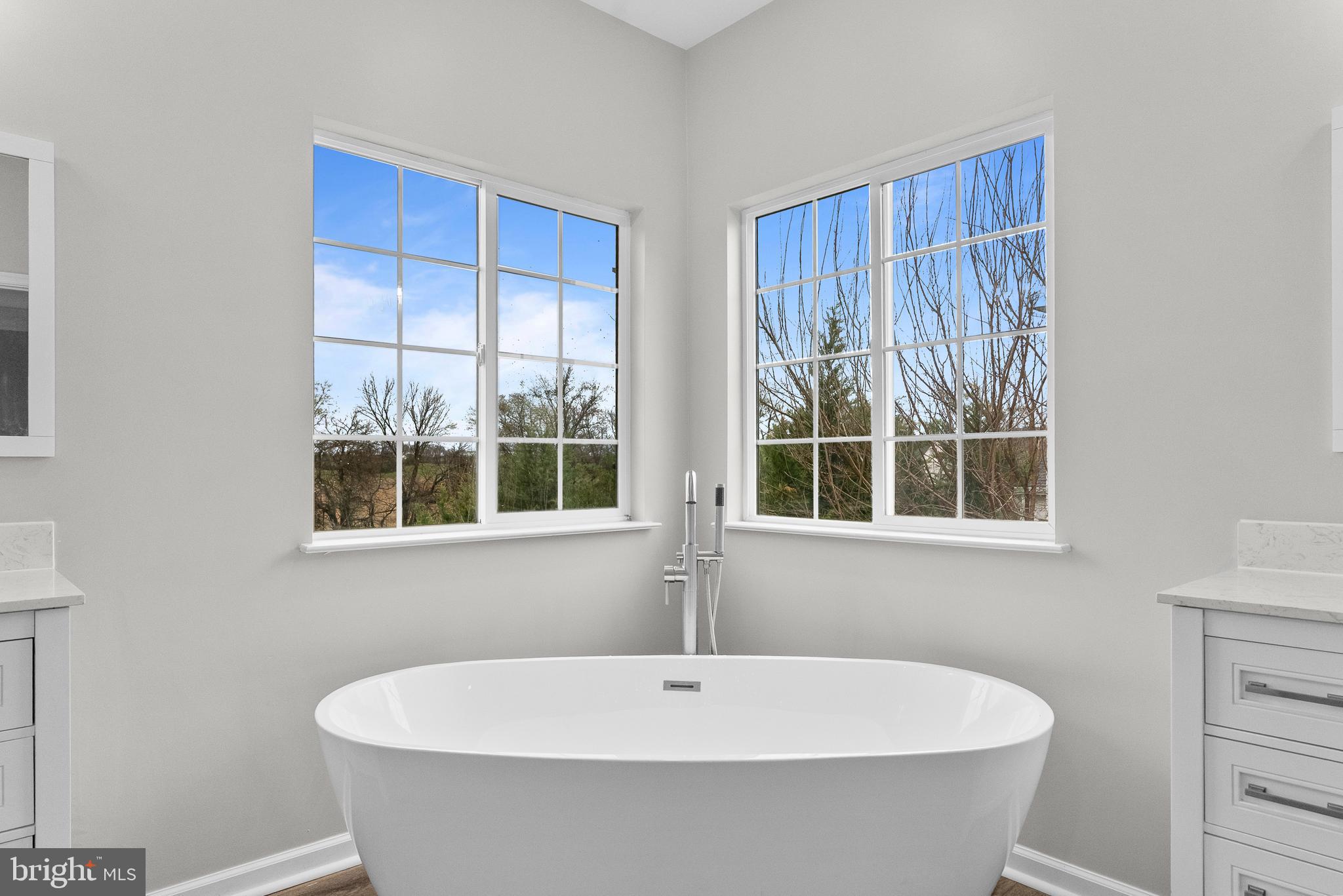 DEMORY FARM - Residential