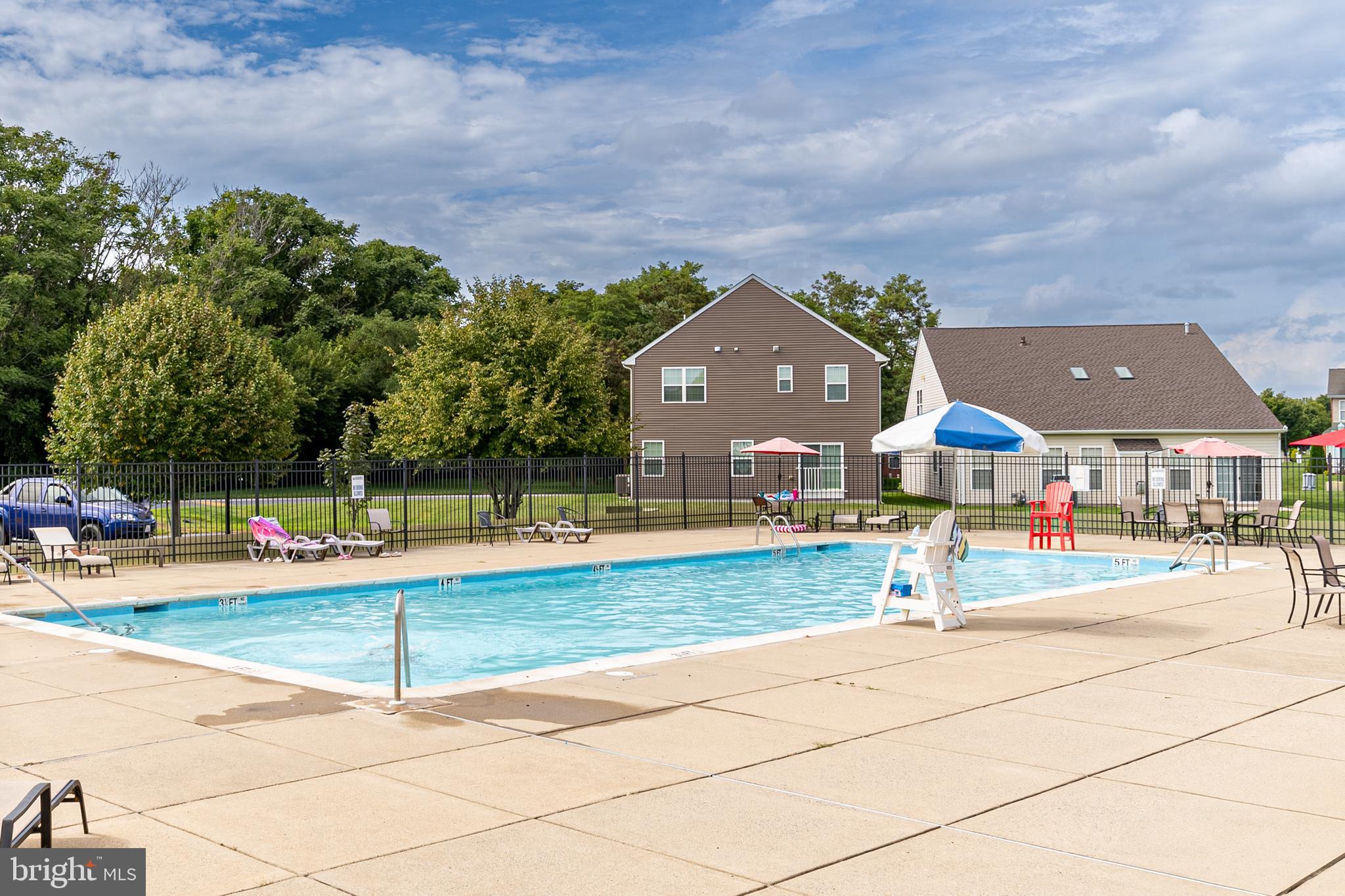 WOOD CREEK GOLF COMM - Residential