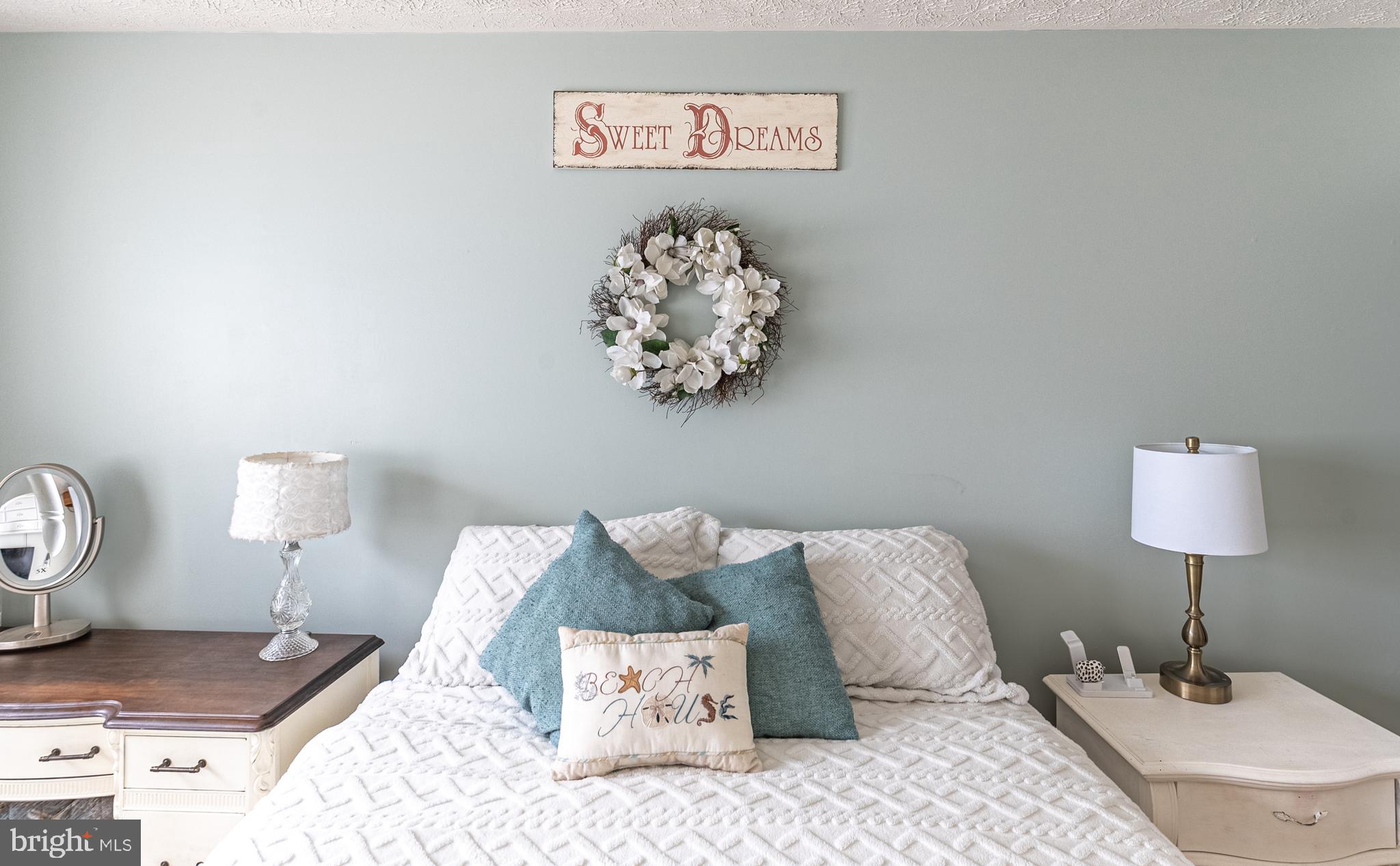 WOOD CREEK GOLF COMM - Residential