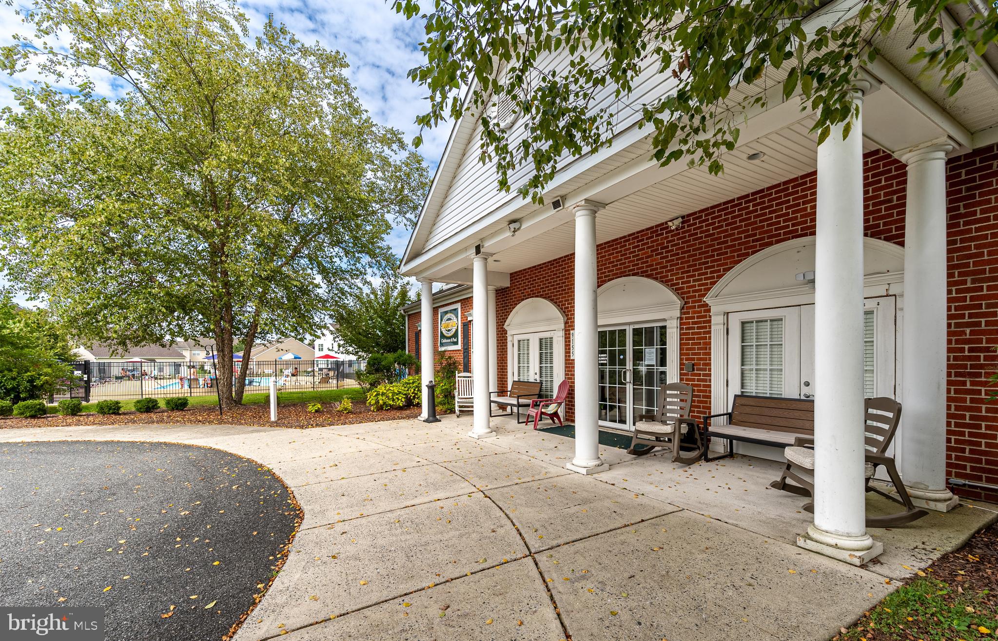 WOOD CREEK GOLF COMM - Residential