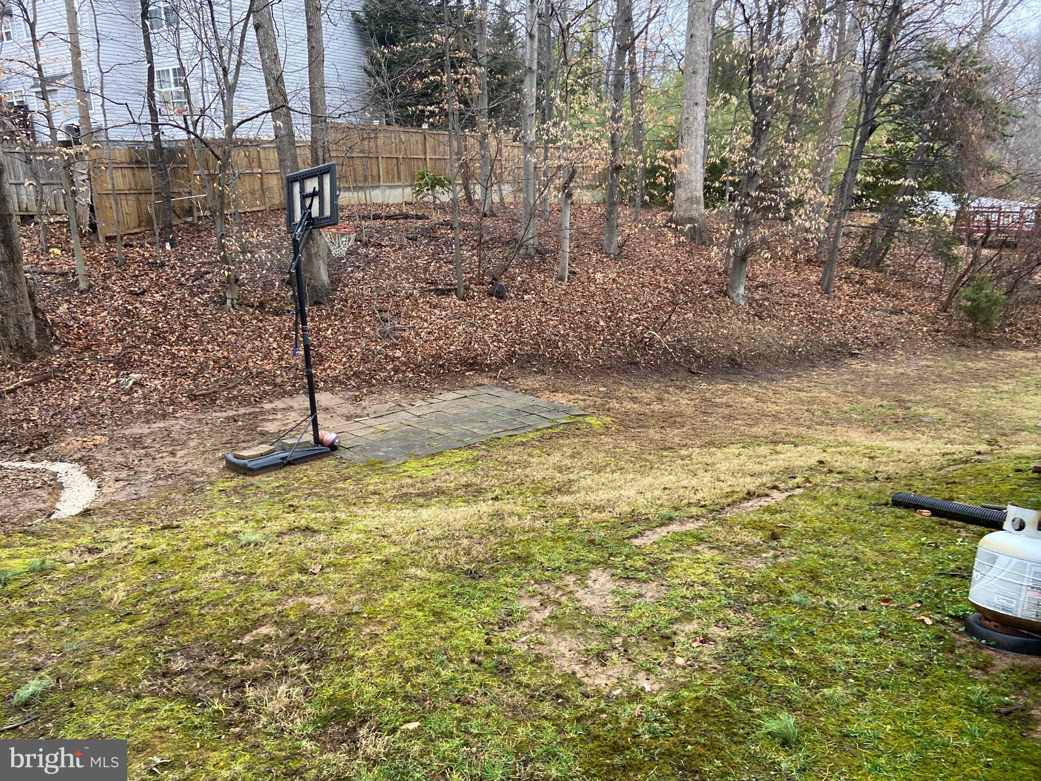 FORT WASHINGTON - Residential