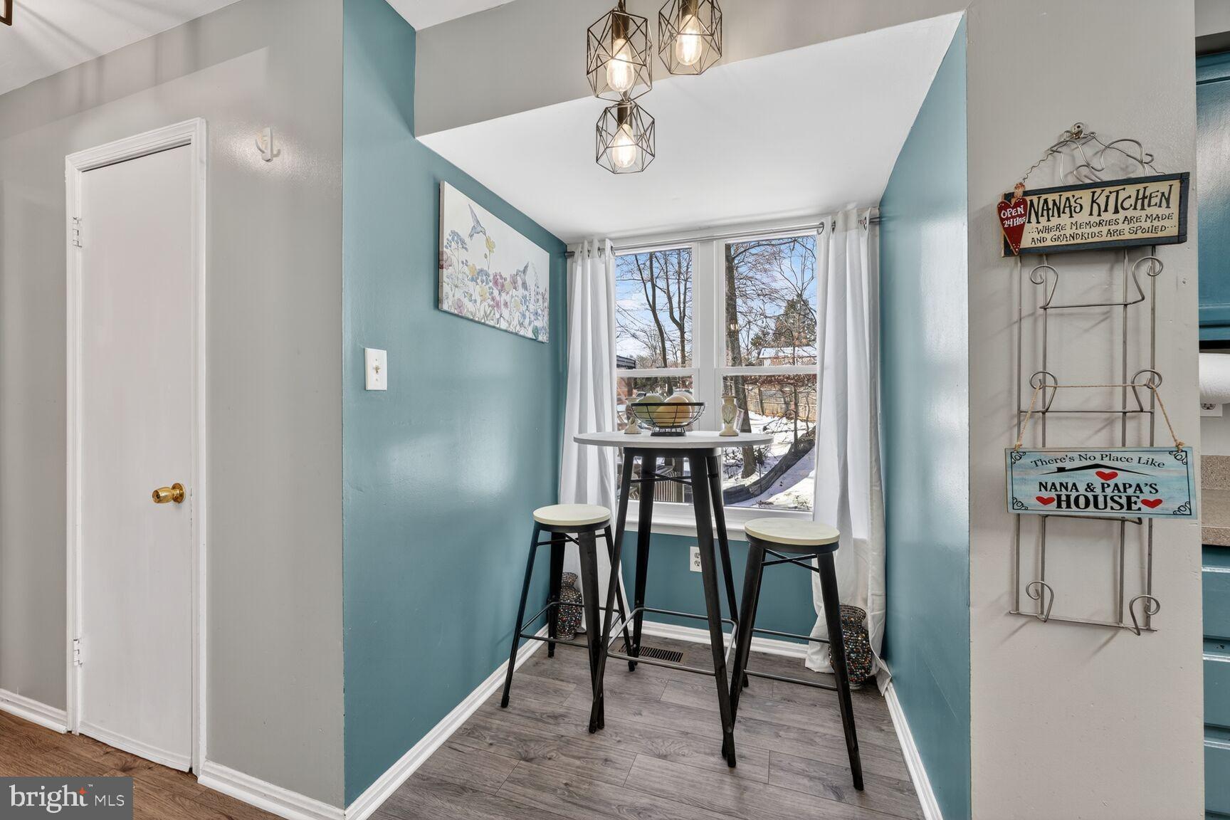 FORT WASHINGTON - Residential