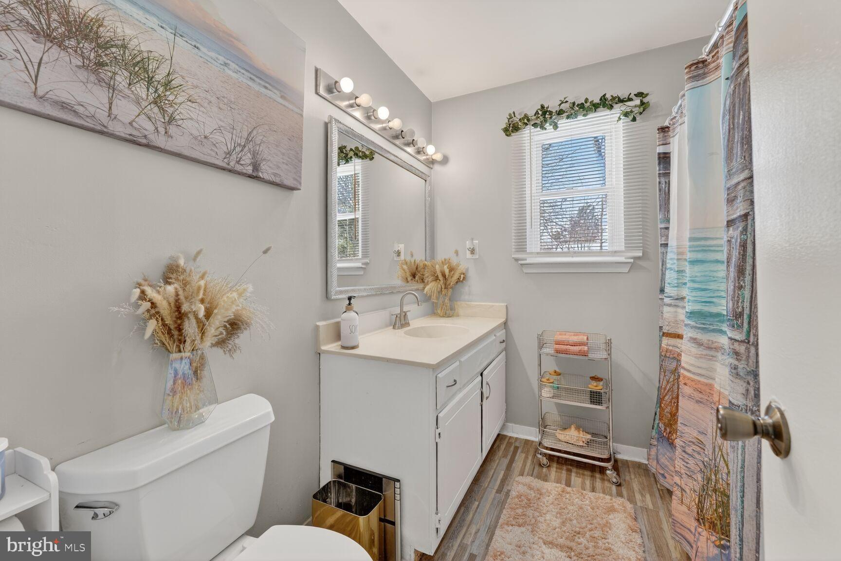 FORT WASHINGTON - Residential