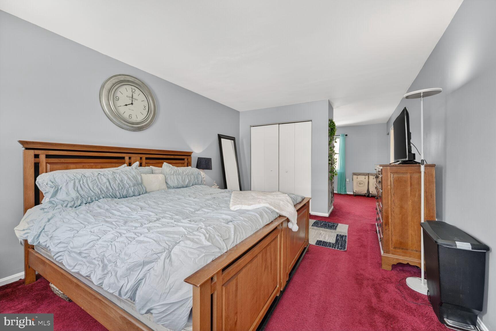 FORT WASHINGTON - Residential