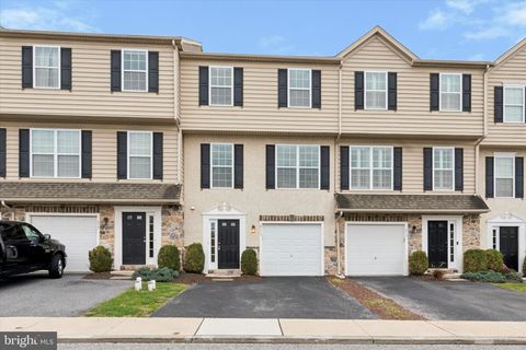 215 KENNEDY DRIVE COATESVILLE PA 19320