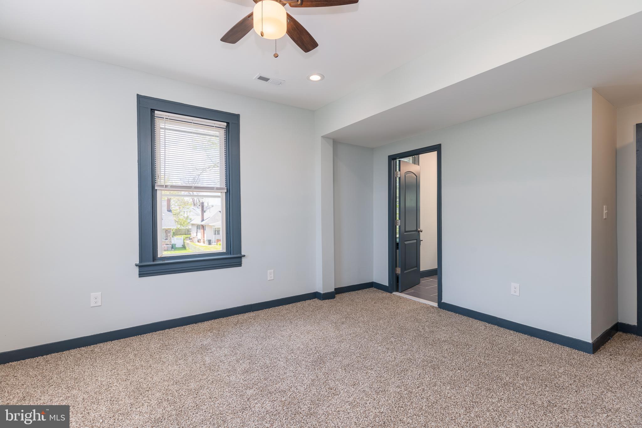 WINDSOR HILLS - Residential